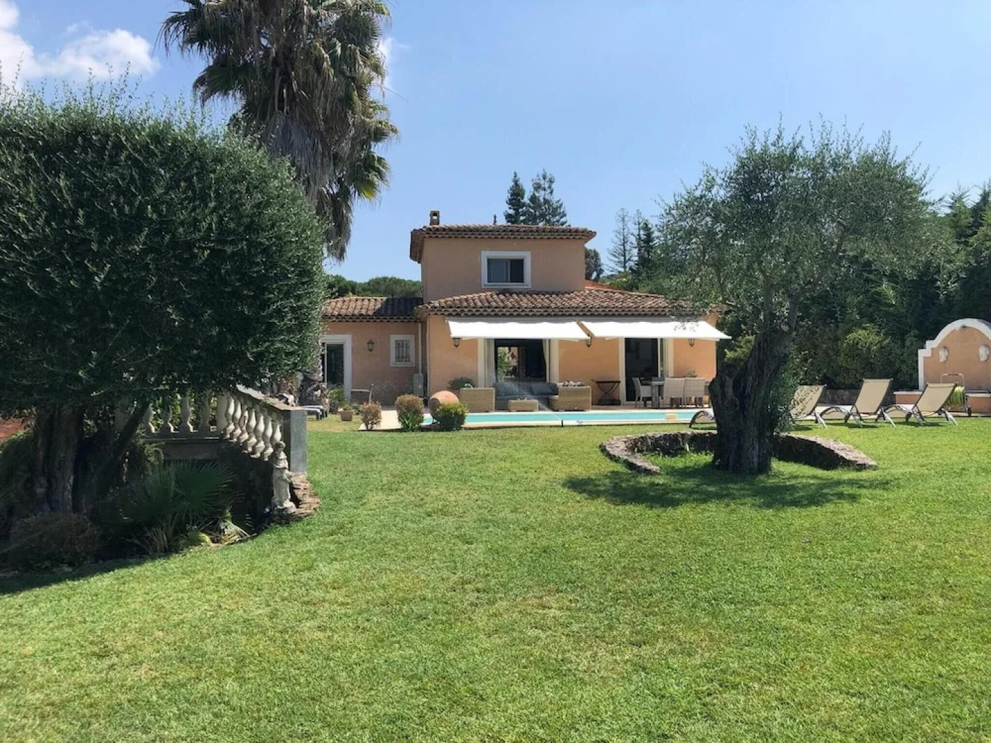Villa With 3 Bedrooms in Mougins, With Wonderful City View, Private Pool, Enclosed Garden - 7 km From the Beach