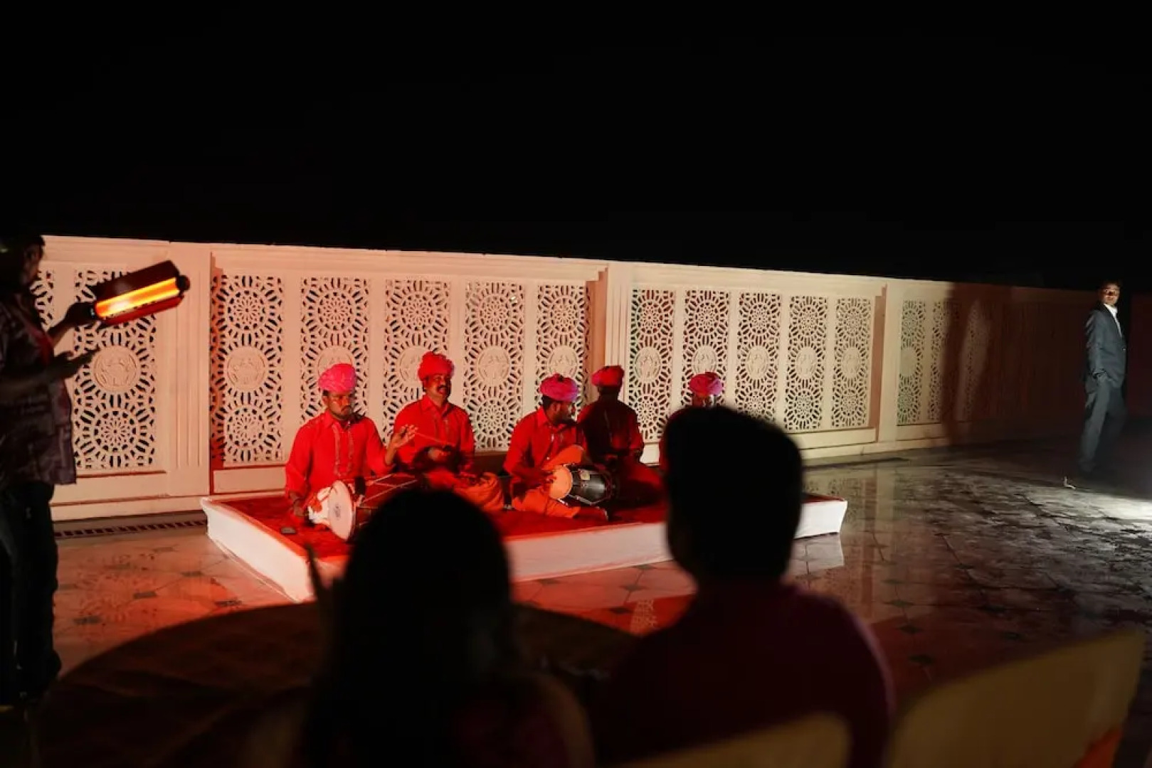 Classic Sapphire Ananta Bundi