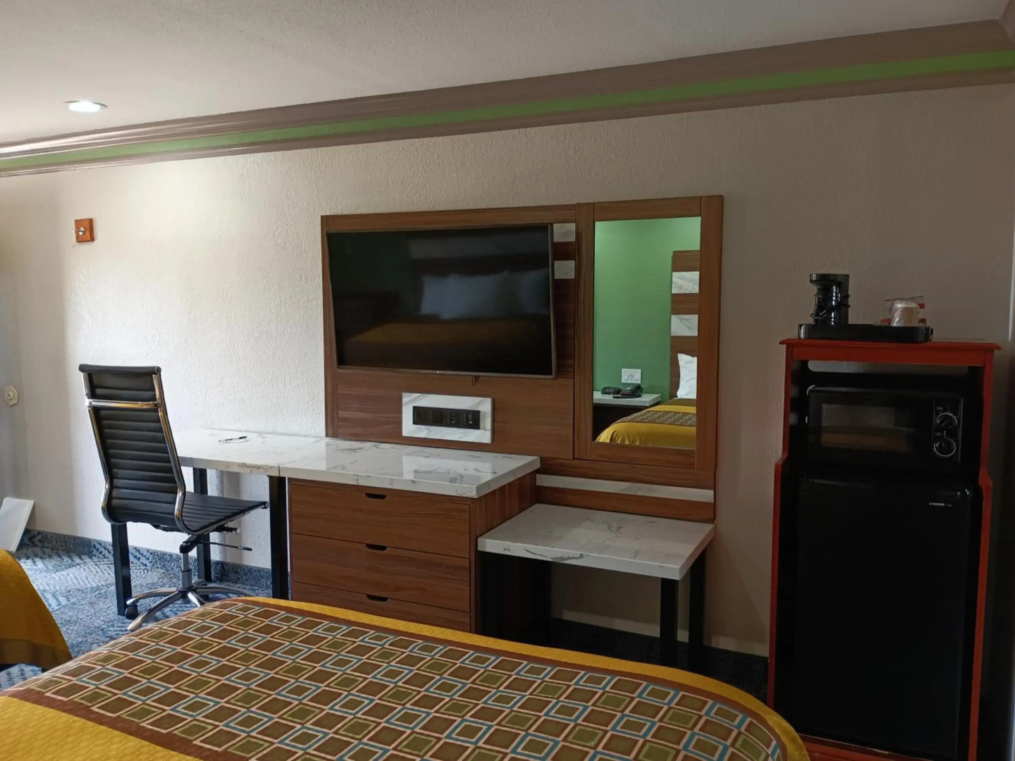 Americas Best Value Inn & Suites Alvin Houston