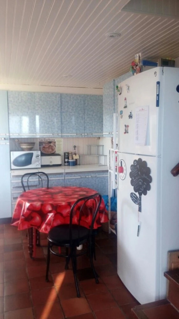 House With 4 Bedrooms in Lampaul-plouarzel, With Wonderful sea View an