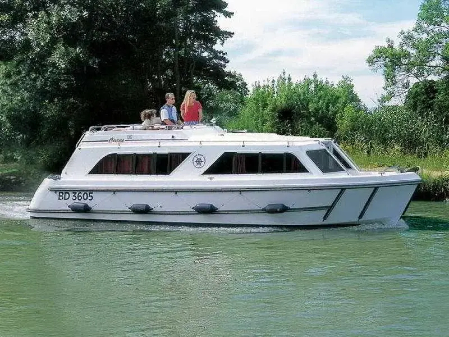 Le Boat Benson