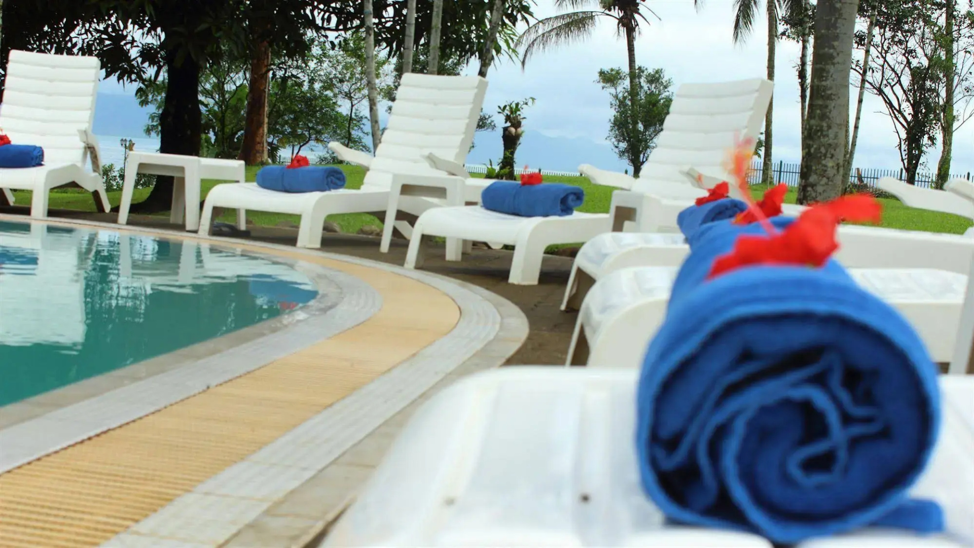 Alotau International Hotel