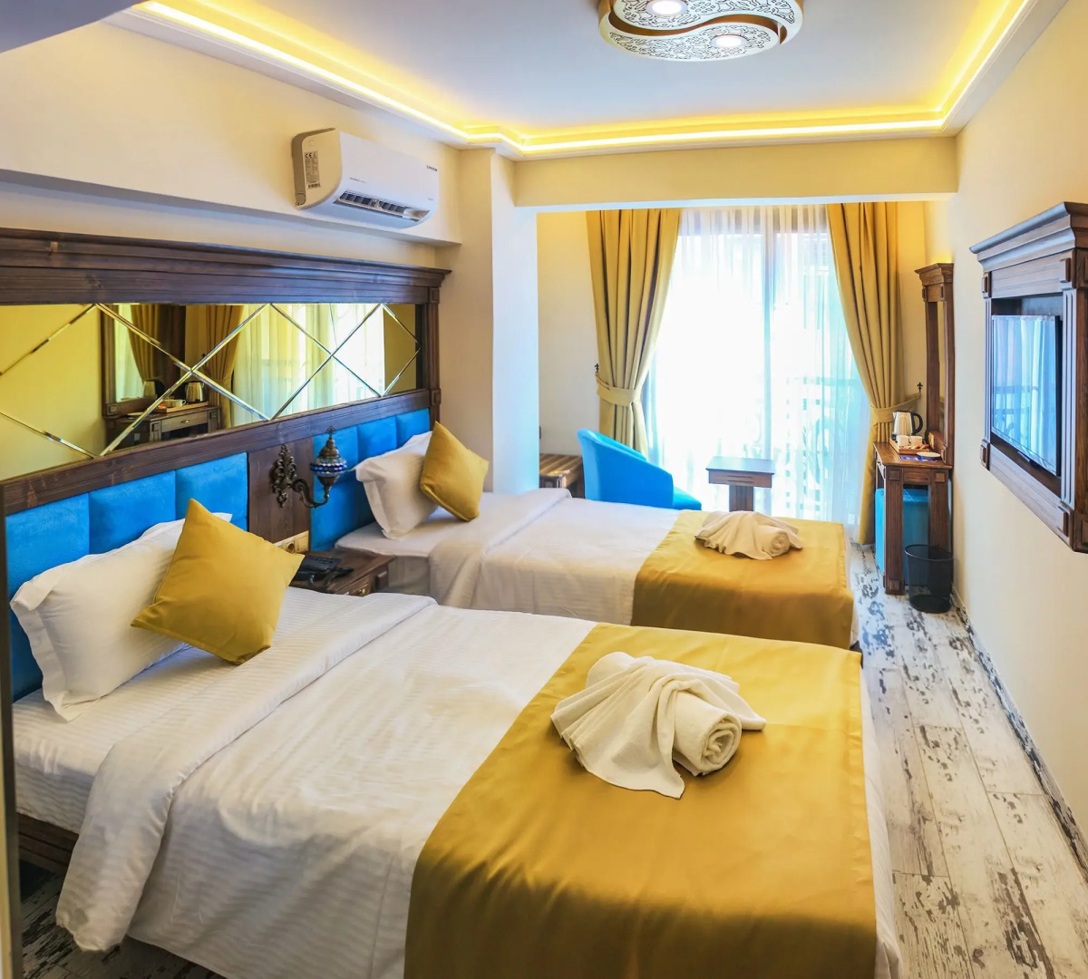Reis Royal Hotel