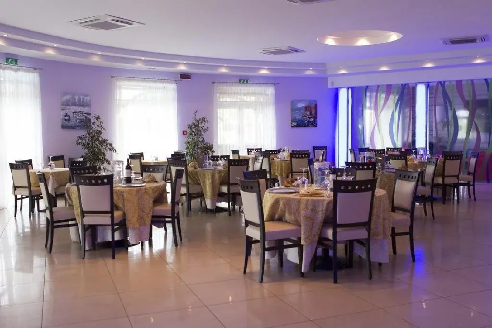 Pizzo Beach Club Resort