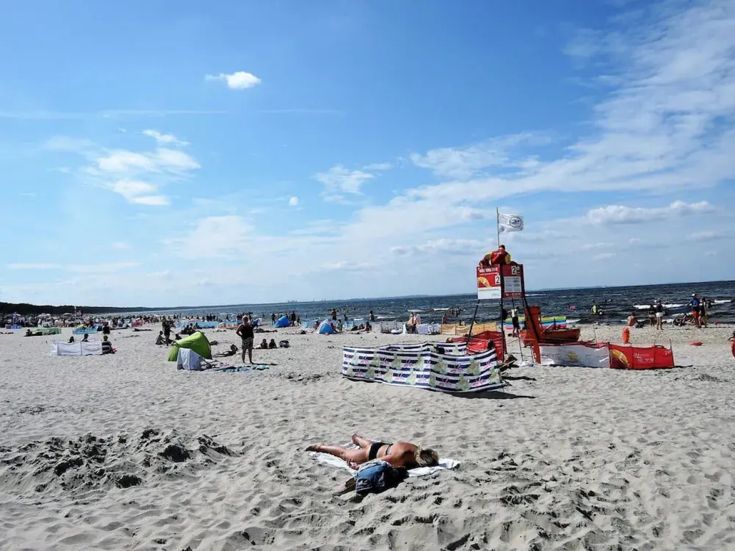 Holiday House in Dziwnowek Near Sea and Lake