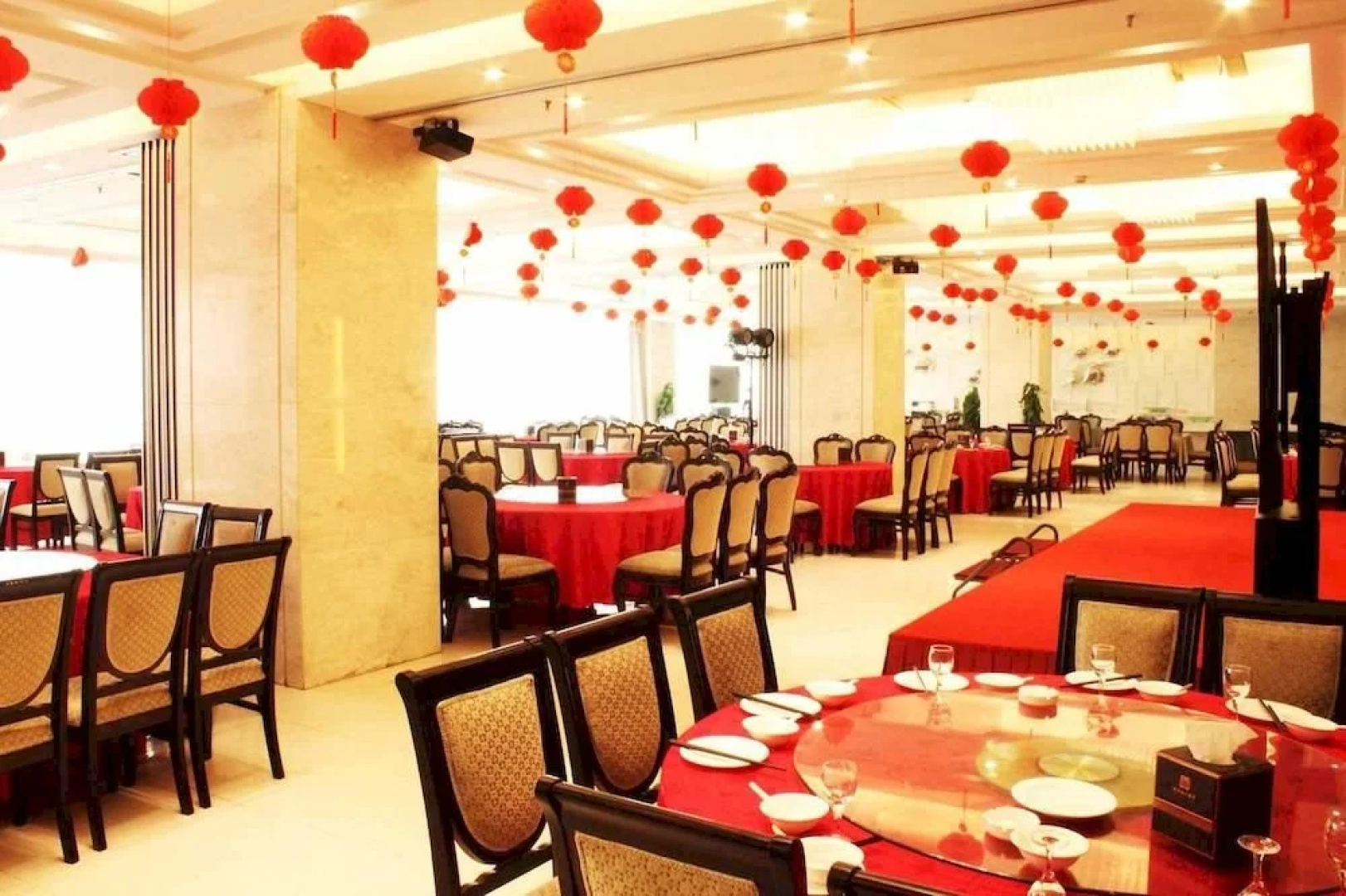 Xin Tian Di Hotel