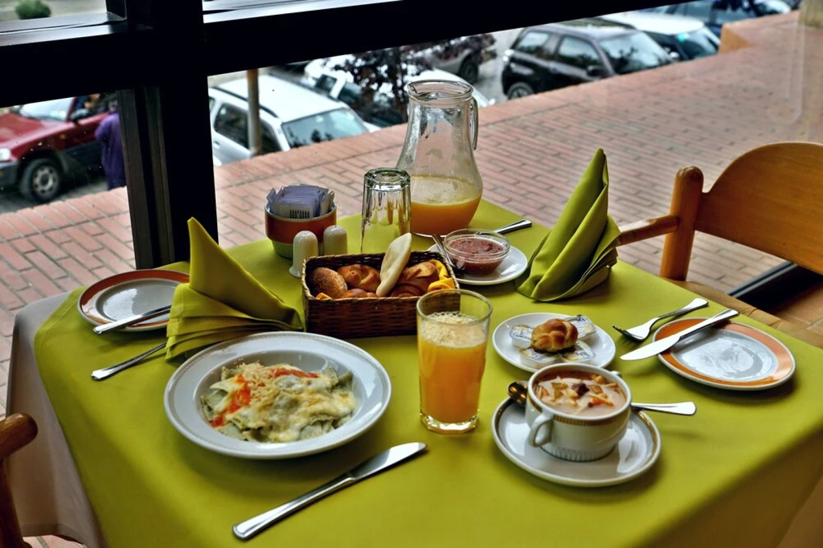 Real Plaza Hotel & Convention Center