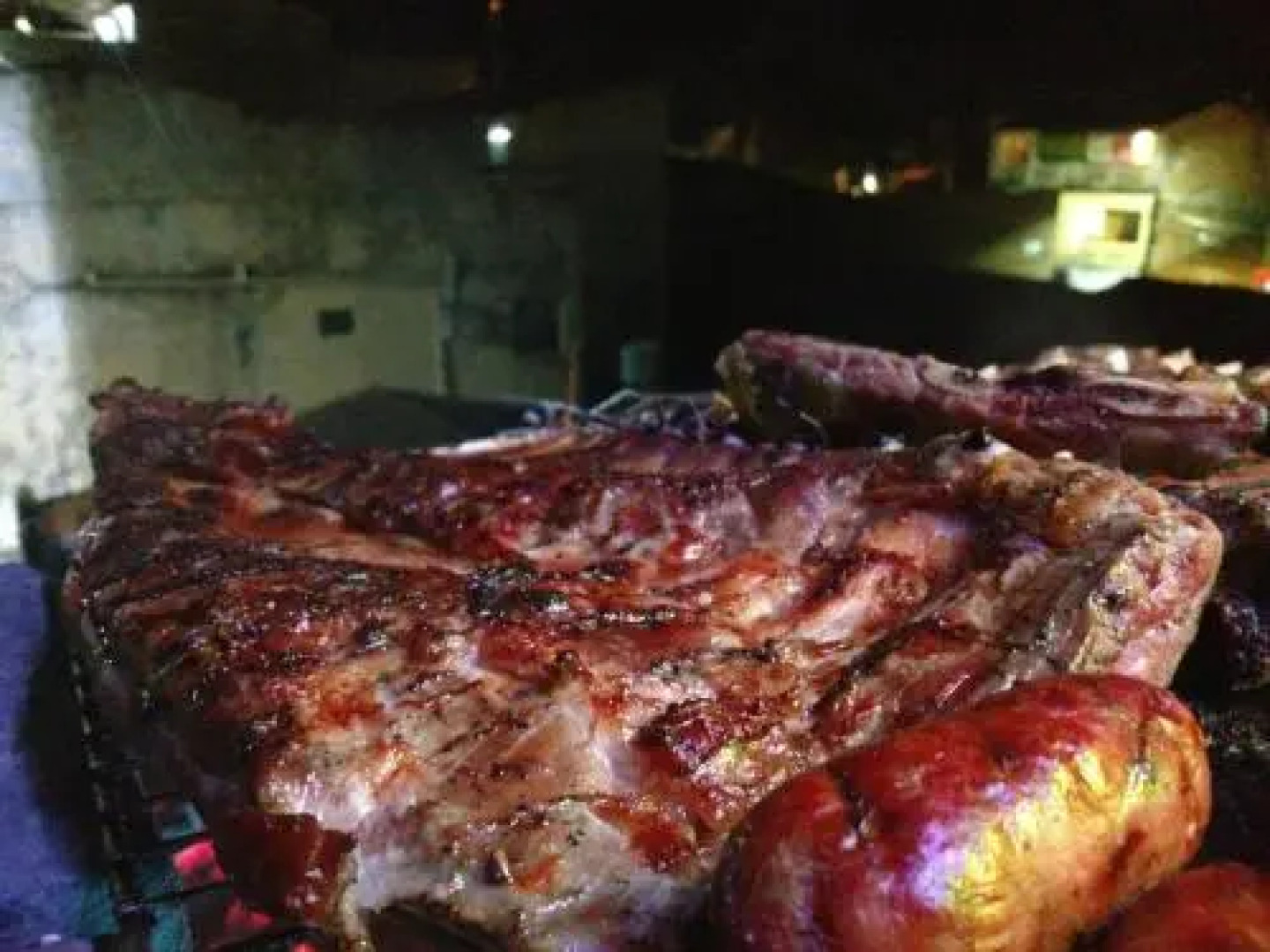 Bicho Caramelo Hostel & Bar