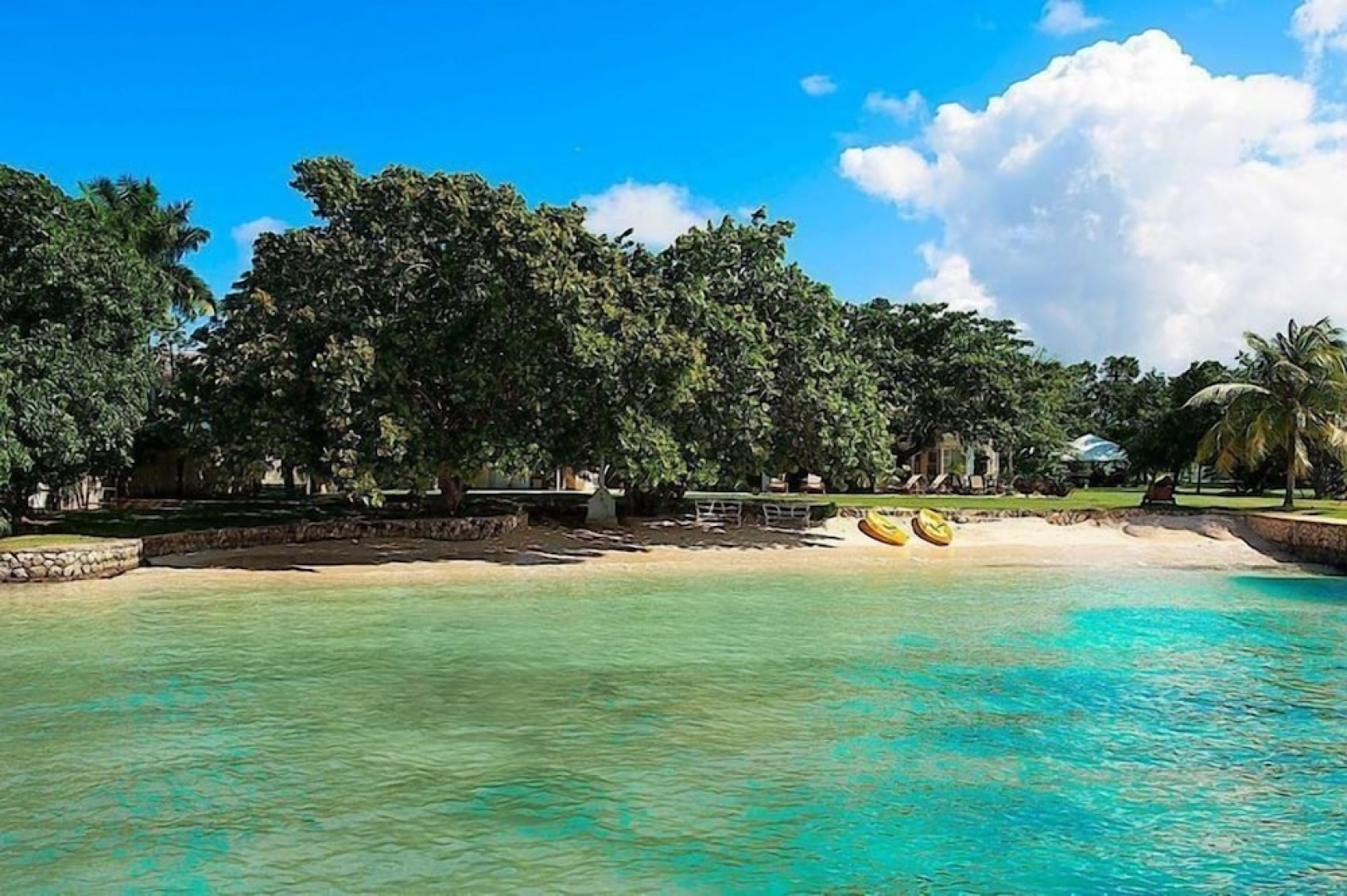 7 Br Beachfront Villa - Discovery Bay - Prj 1422