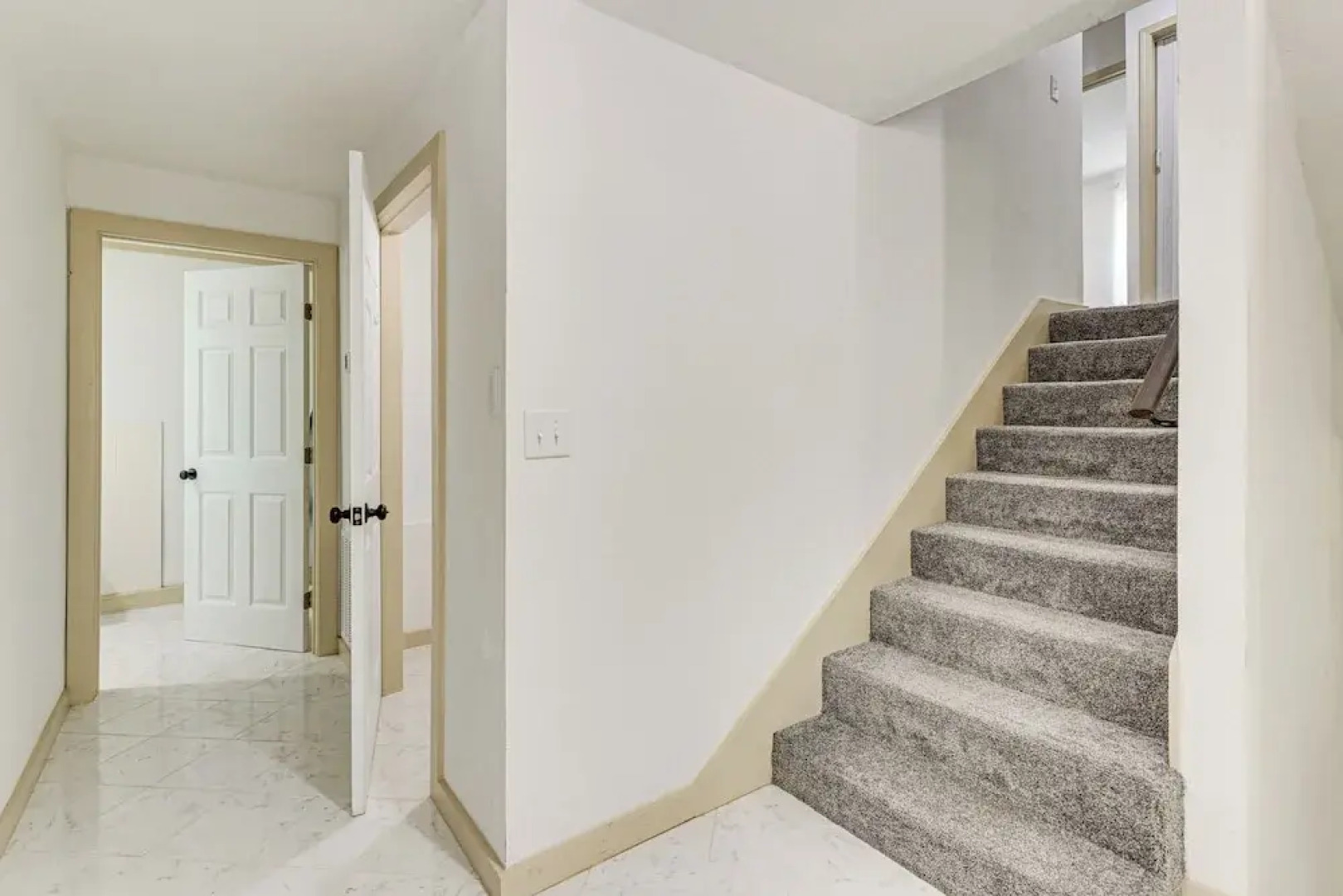 14 Mi to Dtwn: Secluded Stay in Murphy!