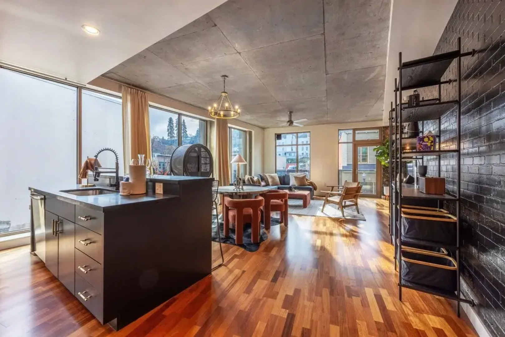 Doppio Perch 1 Bedroom Condo