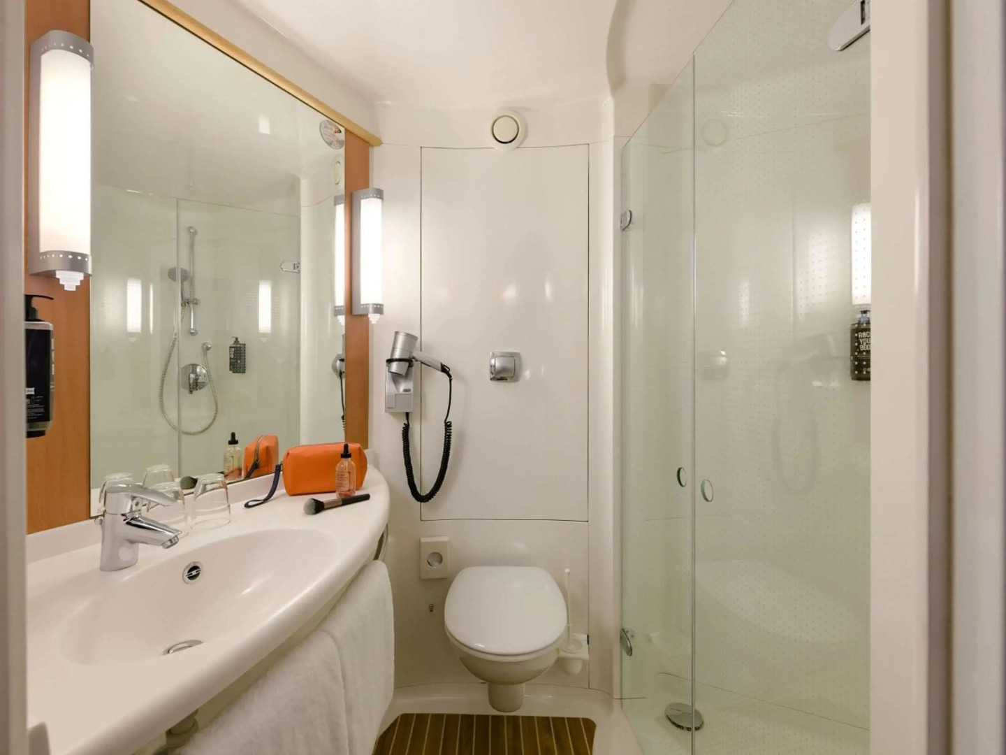 ibis Stuttgart Airport Messe