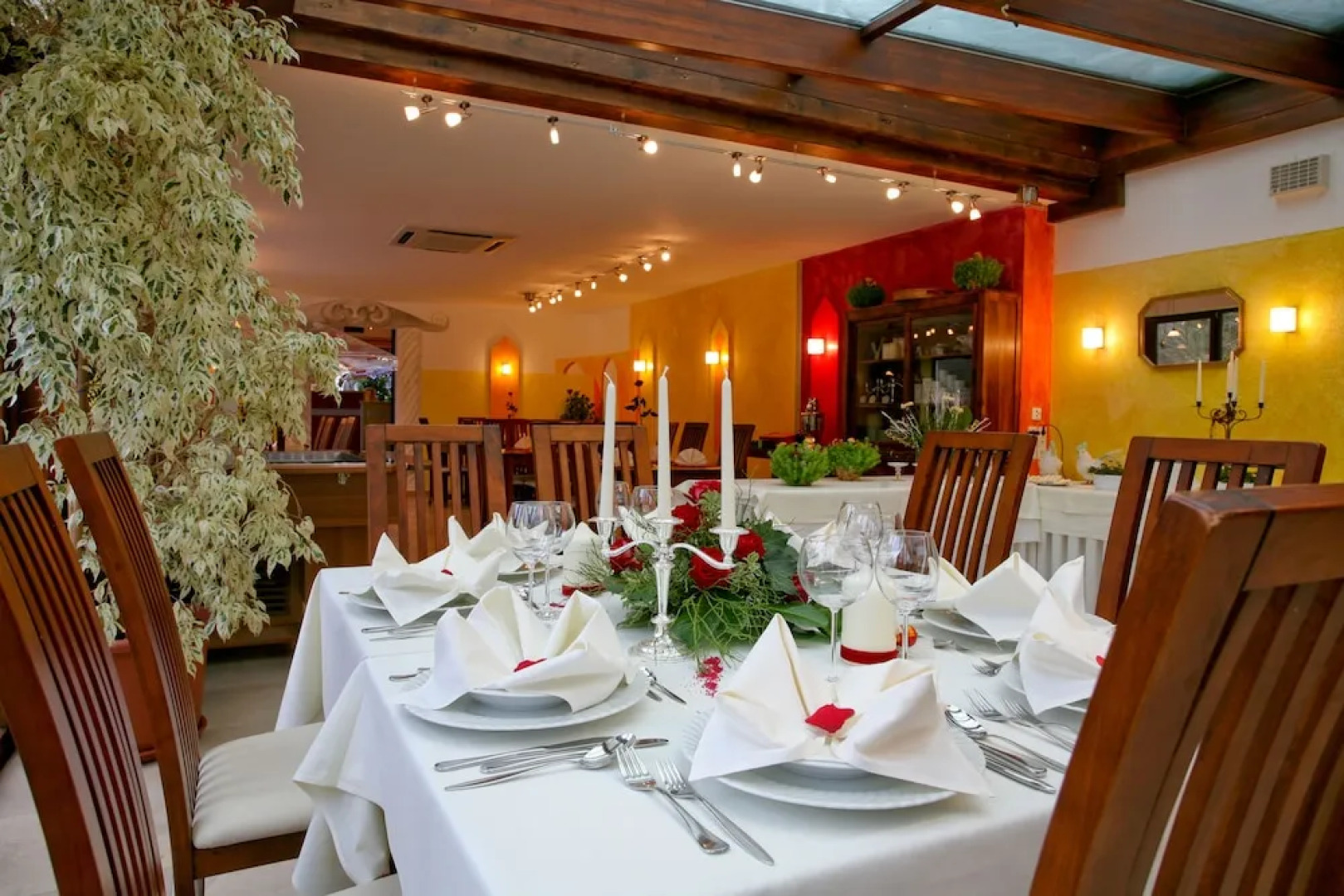 Familienhotel Friedrichshof GmbH