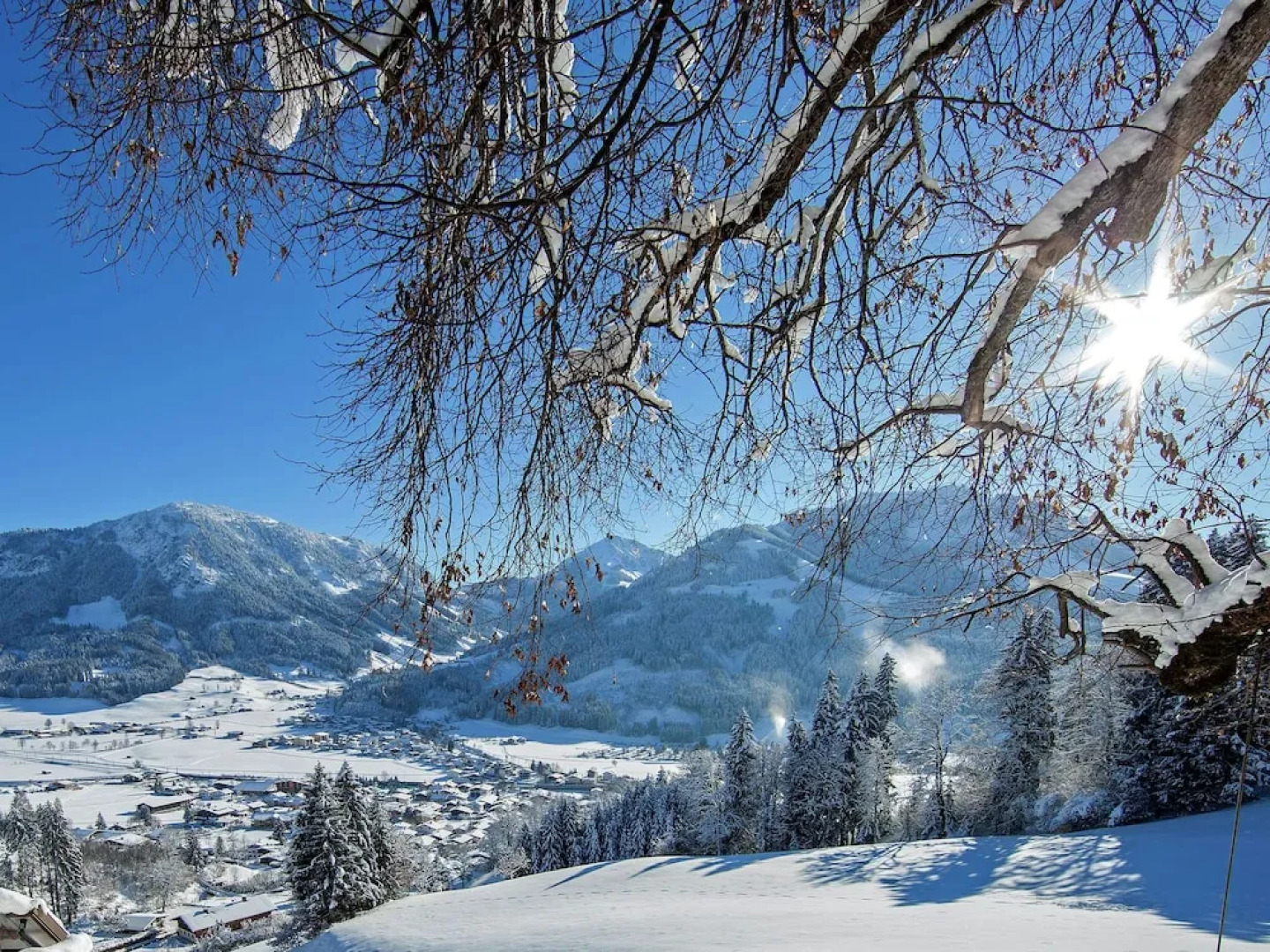 Spacious Apartment With Mountain View in Brixen im Thale