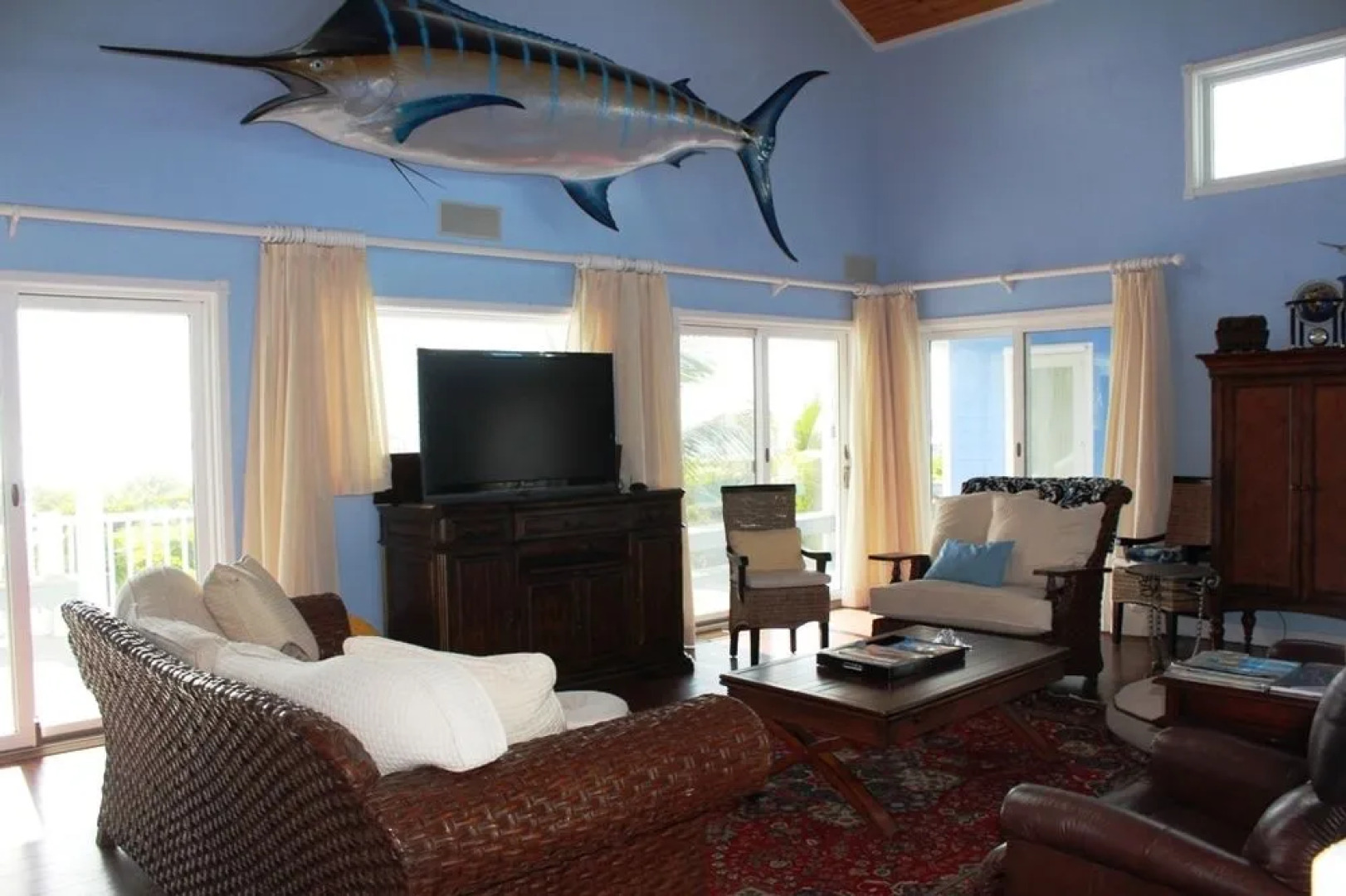 Rum & Coconuts Villa