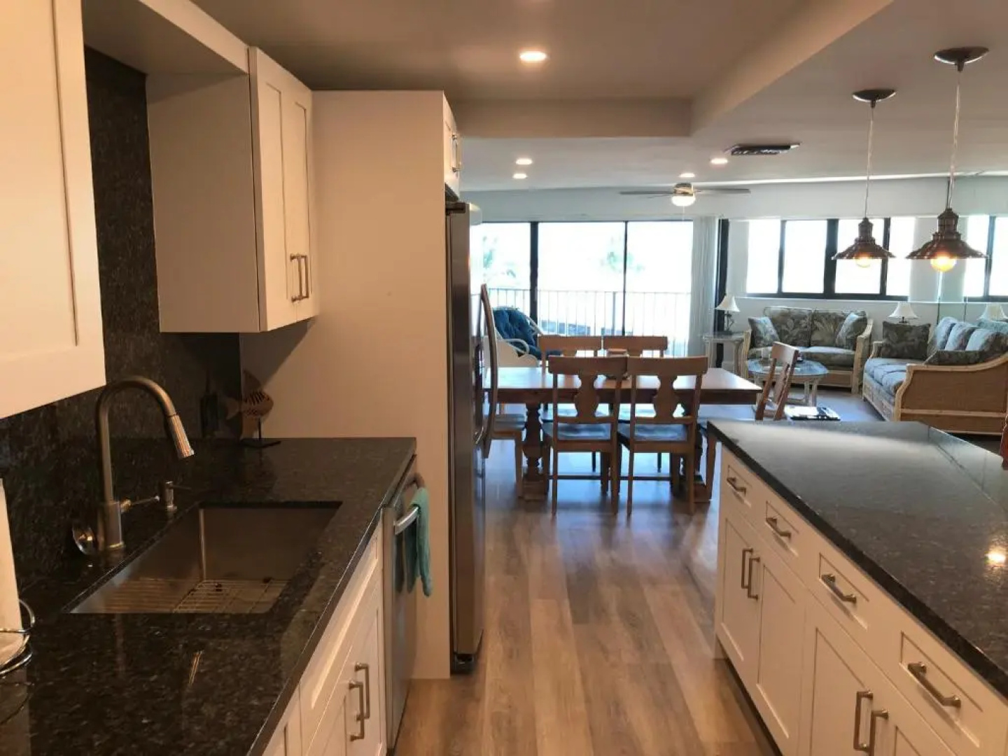 Licensed Mgr - Brand New Luxurious Oceanfront Condo! Stunning Views! Beach Resort! 2 King Beds!