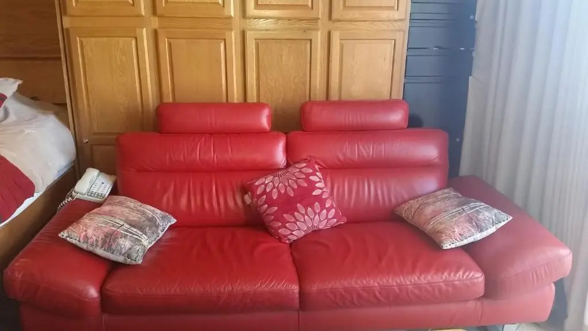 Waikiki Beach Apartments #1409