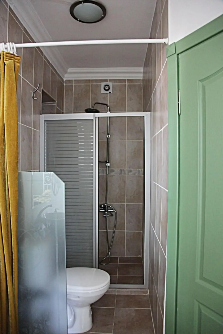 Ayroom