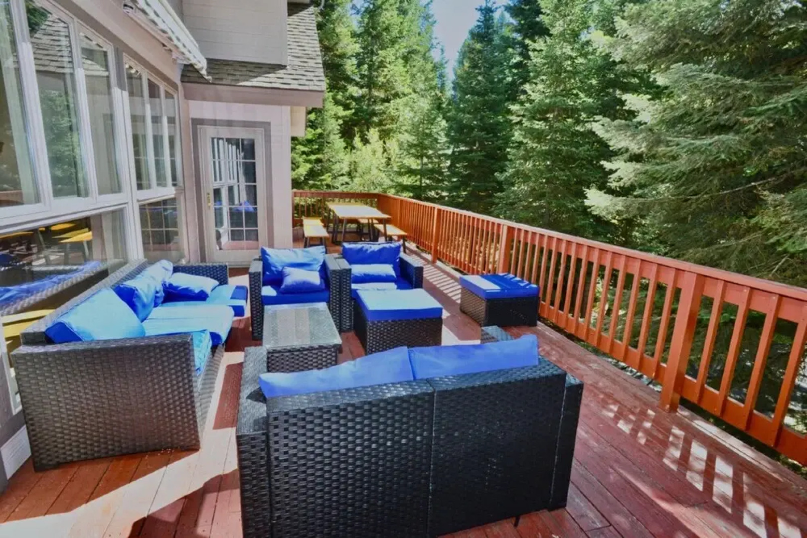 Spring Mountain Manor by Casago Mccall - Donerightmanagement