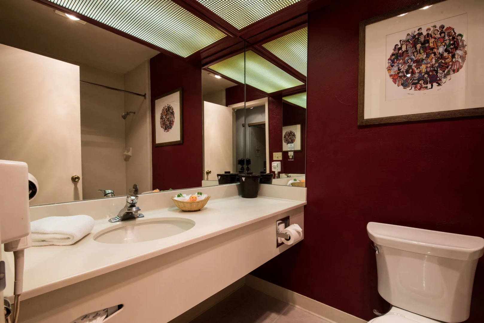 Lakeside Inn and Casino