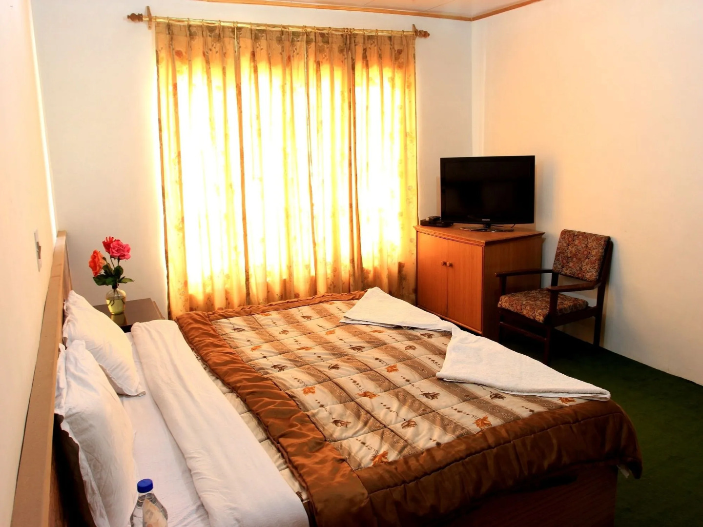 TIH Hotel Mahay Palace