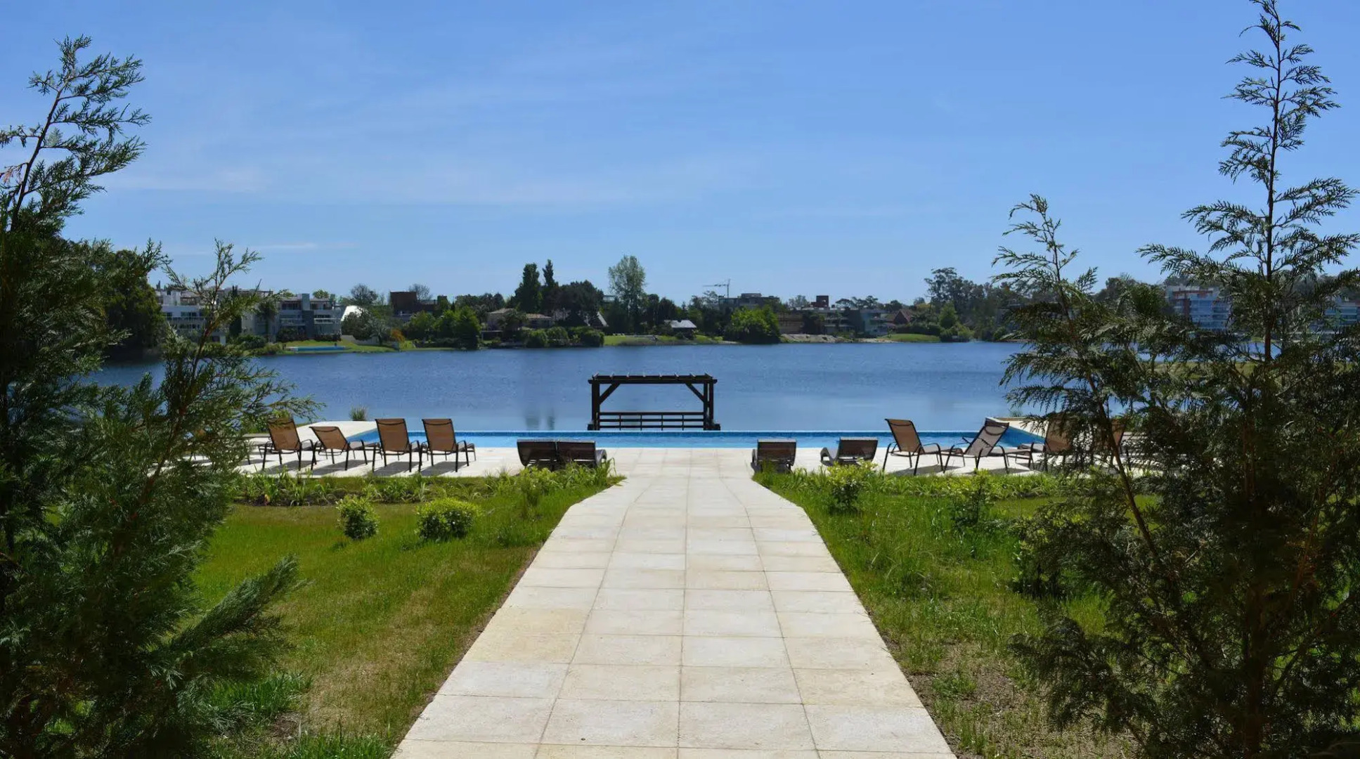 Wyndham Garden Montevideo Carrasco