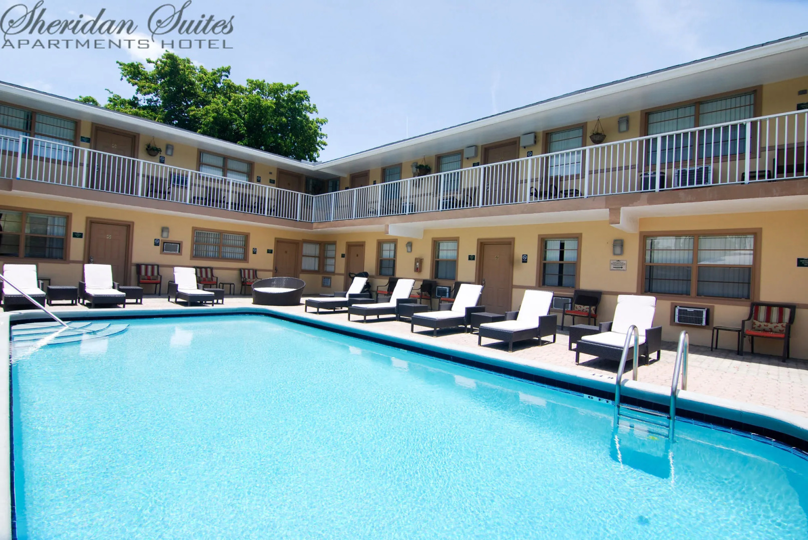 Sheridan Suites Apartments Hotel