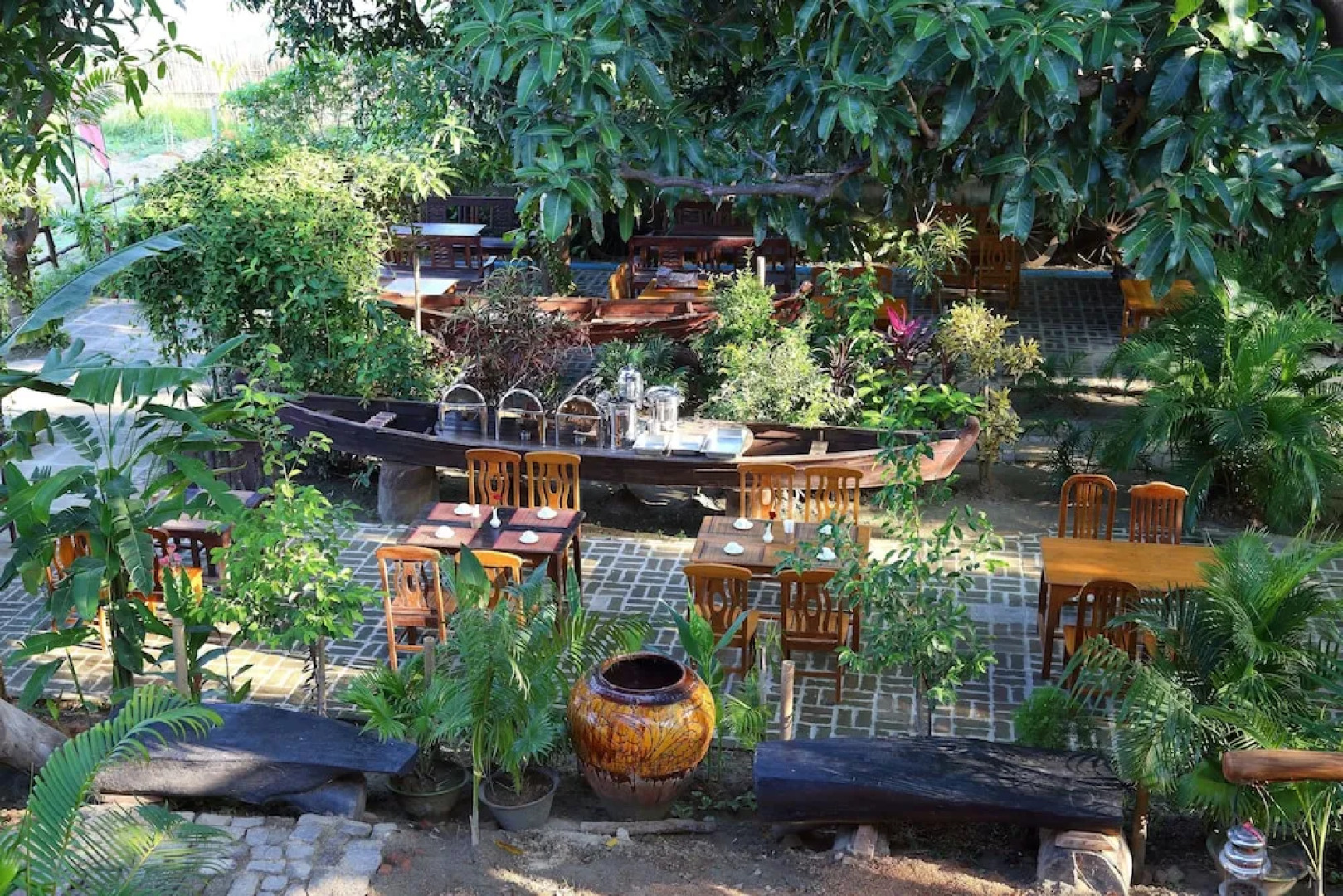 Salay River View Inn