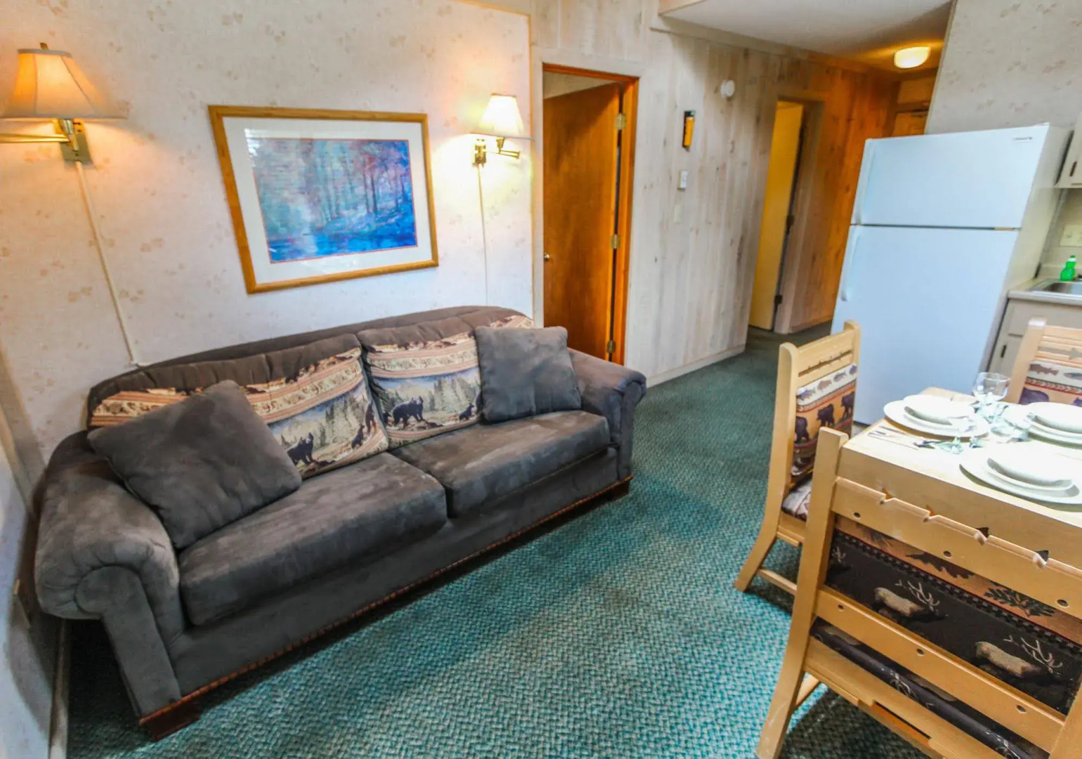 Smoketree Lodge by VRI Resort