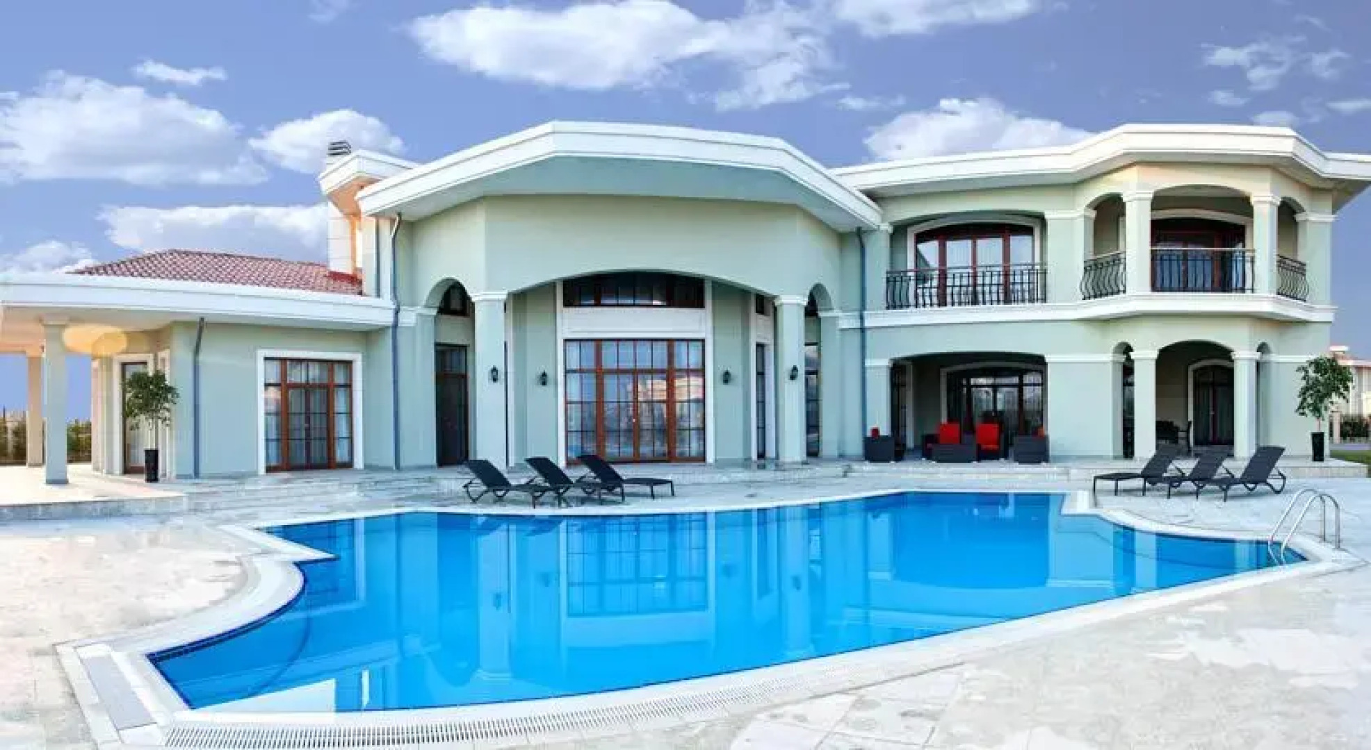 Билгя Эстейтс Вилла Резорт