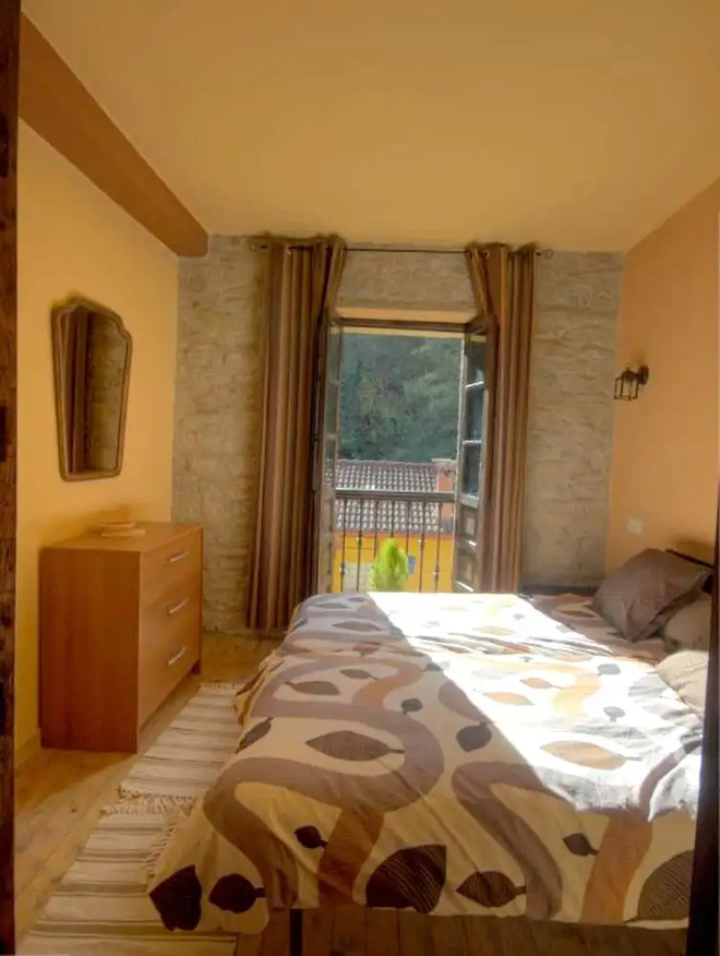 House with 5 Bedrooms in Mieres Del Camino, with Wonderful Mountain View, Balcony And Wifi - 32 Km From the Slopes