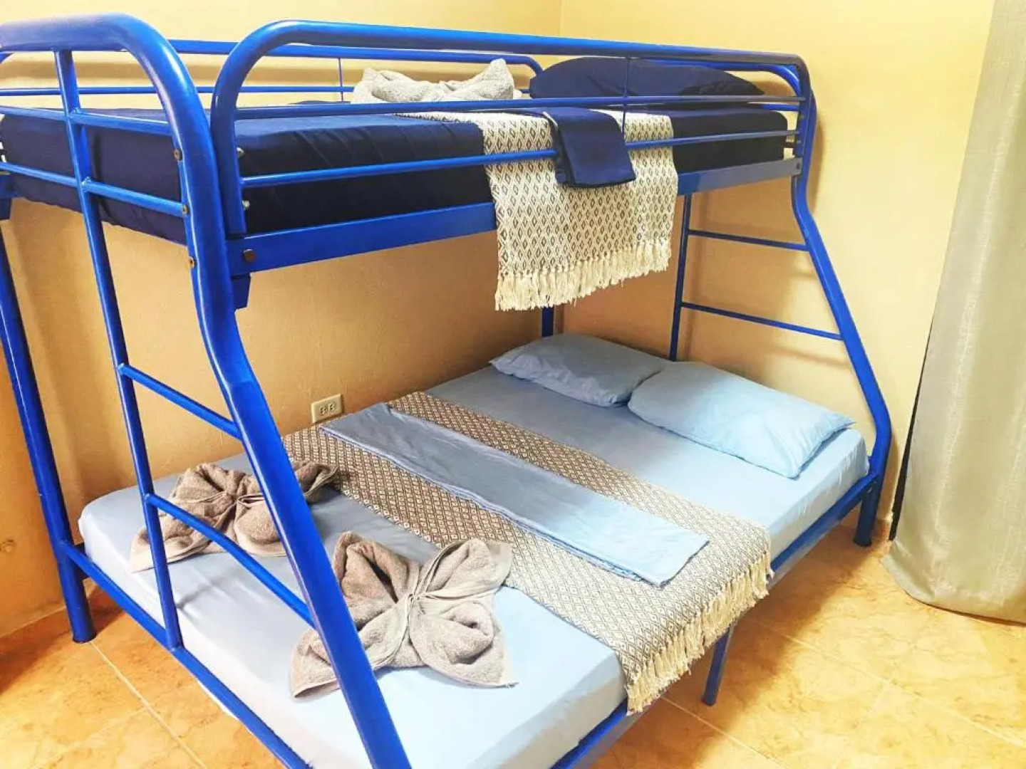 Wild Flowers Boquerón Apartments