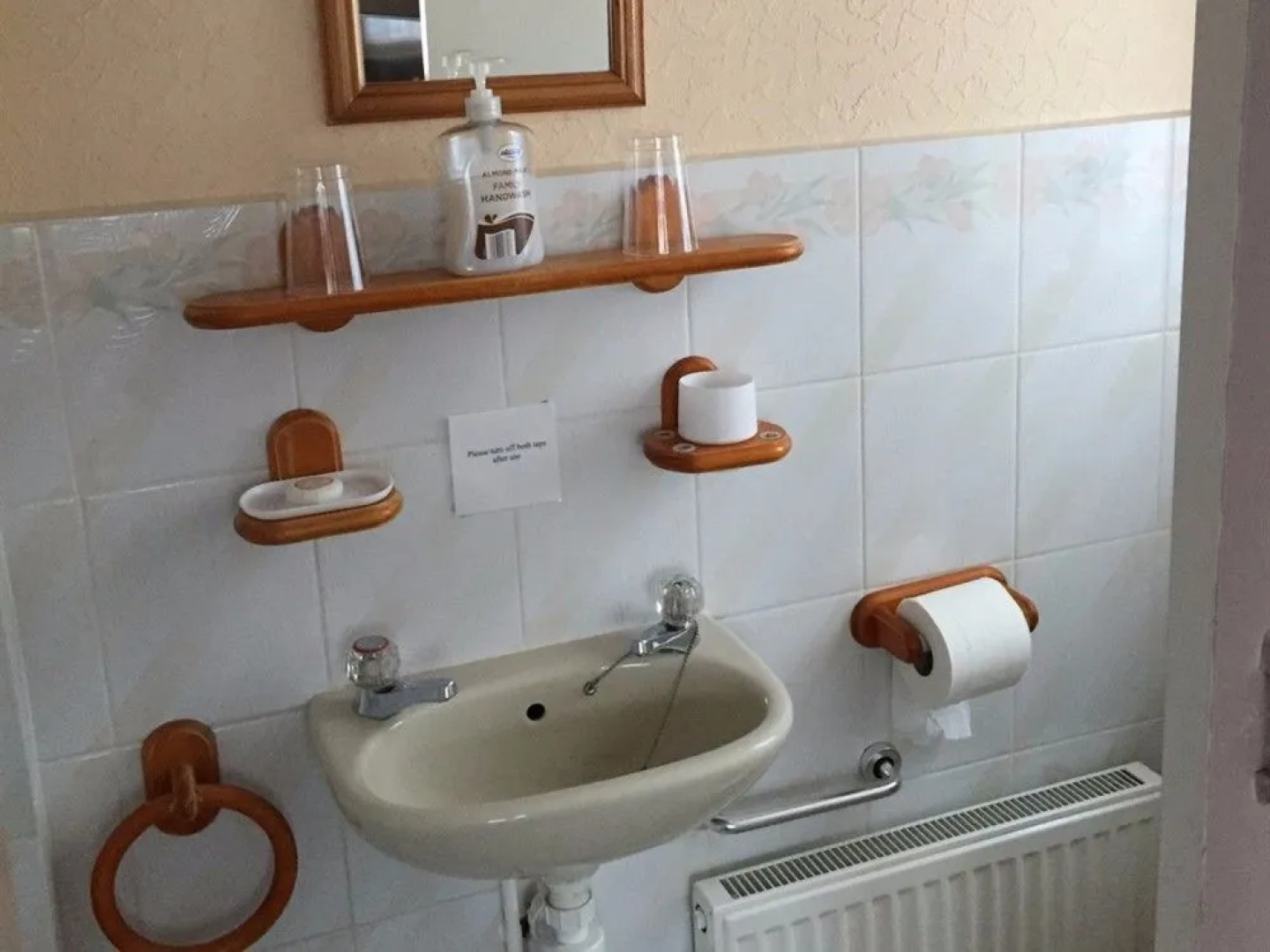 Willow Dene - Hostel