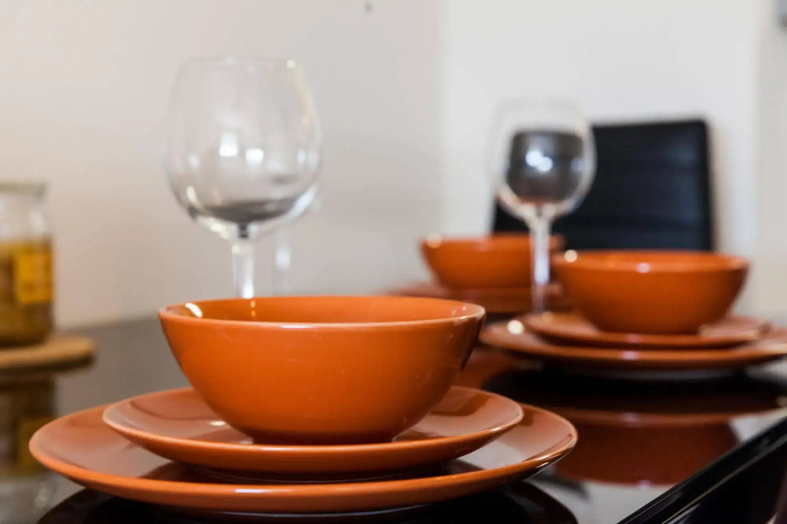 Heaven on Washington Furnished Apartments