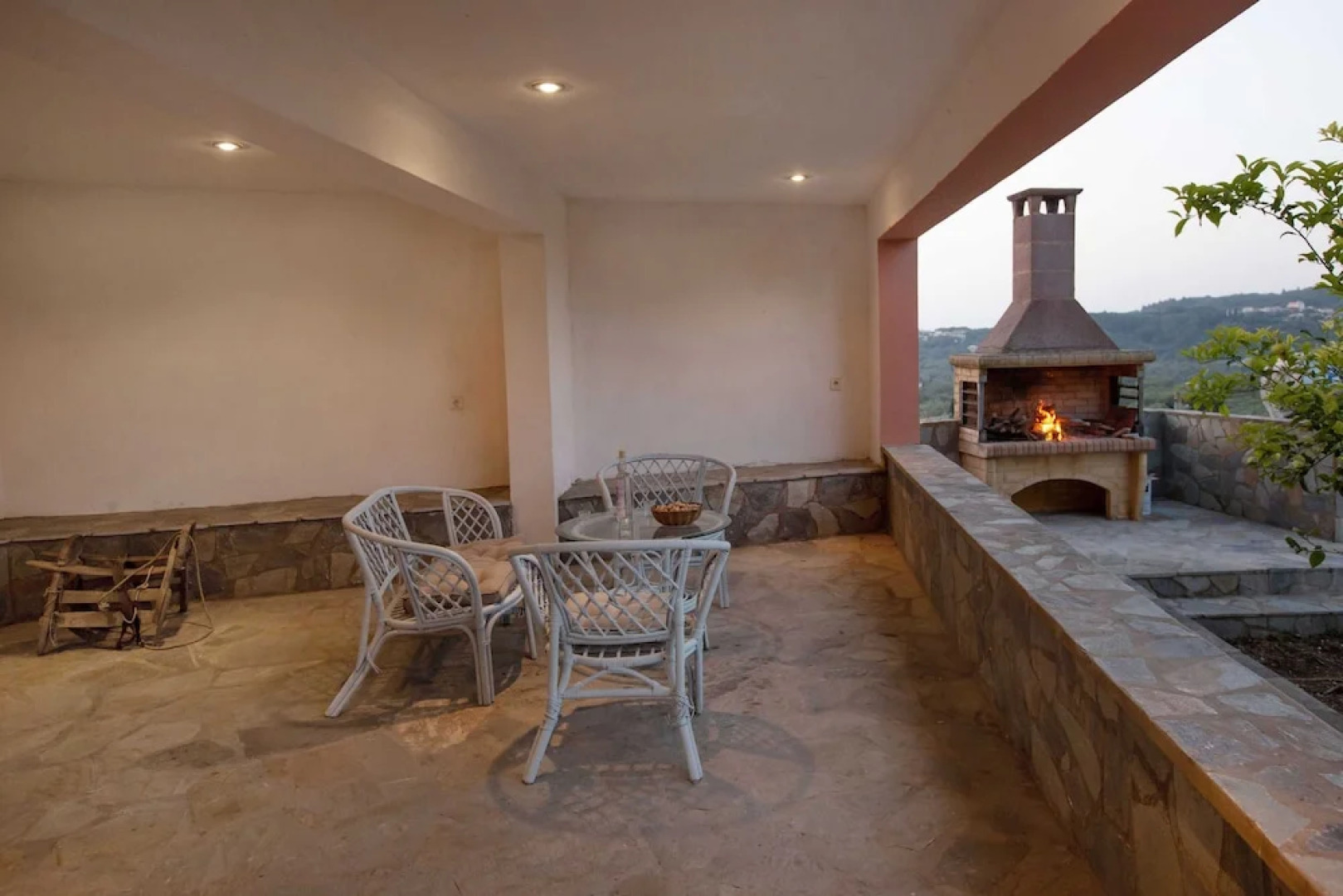 Spacious House with great view in Corfu