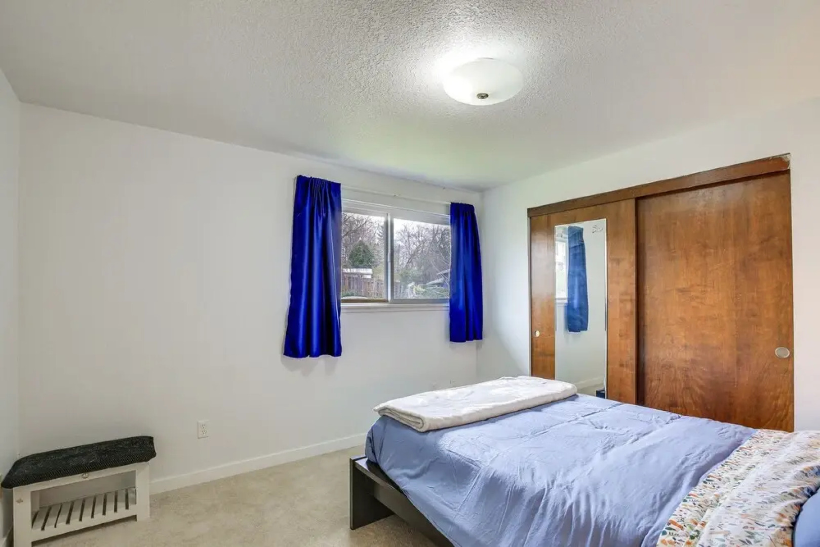 Peaceful Gresham Home w/ Grill: 2 Mi to Downtown