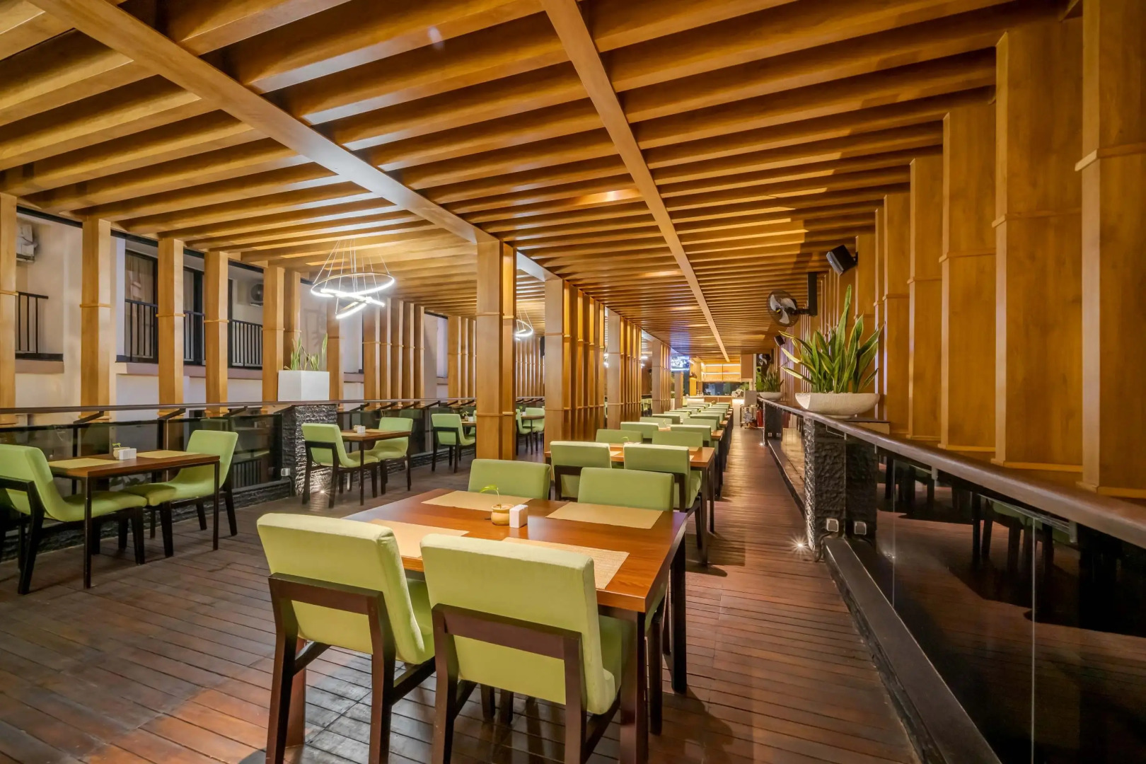 Cross Vibe Paasha Atelier Bali Kuta