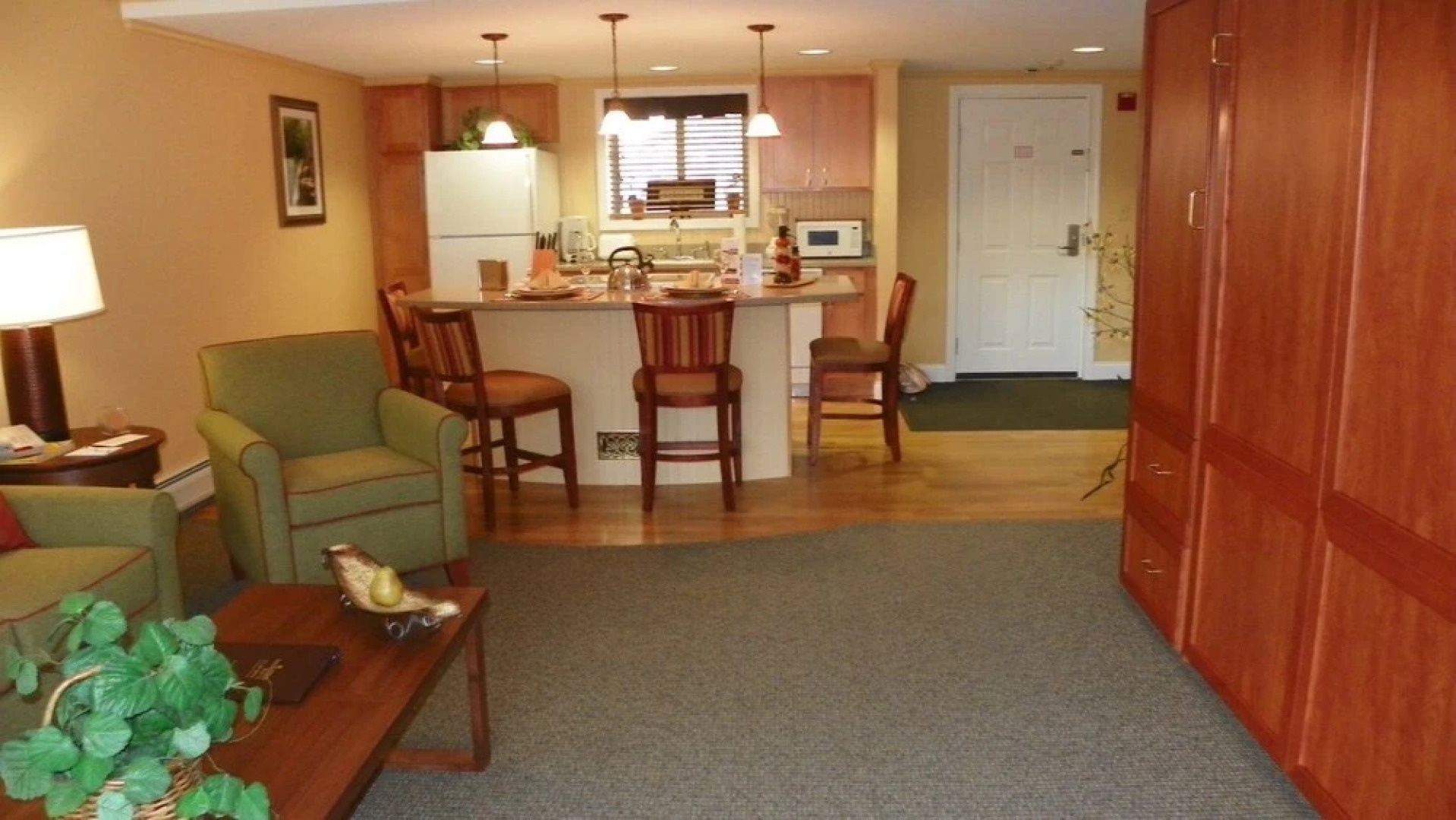 Pollard Brook Vacation Condo in the White Mountains of New Hampshire! - PB Feb 12th-14th, 2wol