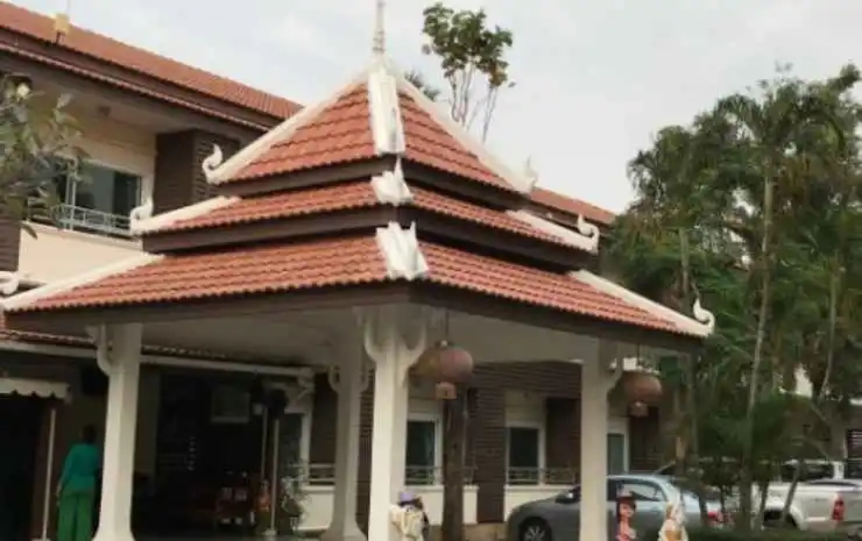 Baan Suanphet Resort