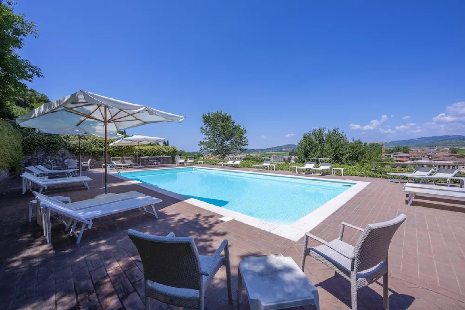 Villa Faccioli Bosso With Shared Pool