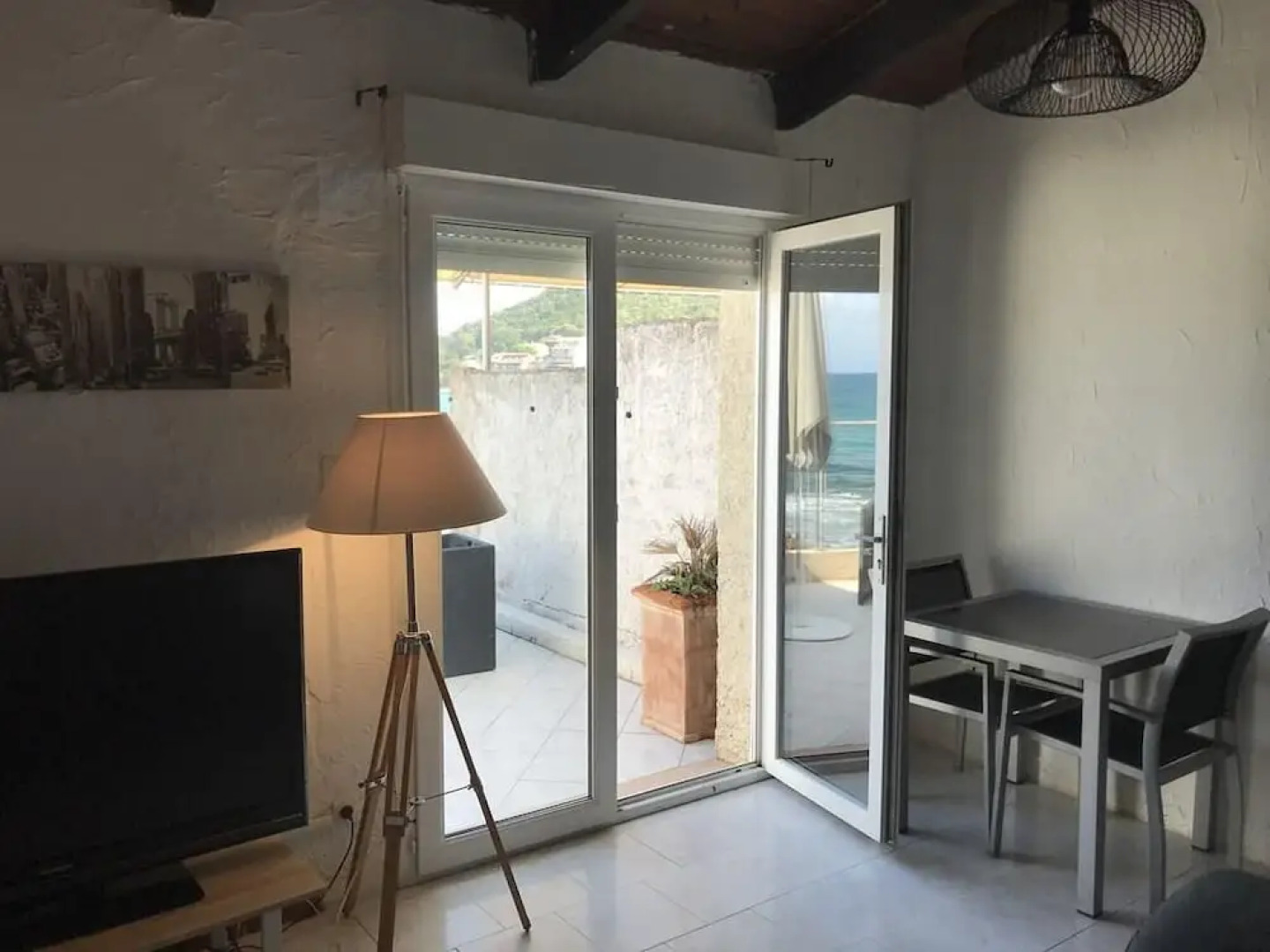 PACHA 1 - WATERFRONT - TARCO Apartment 1