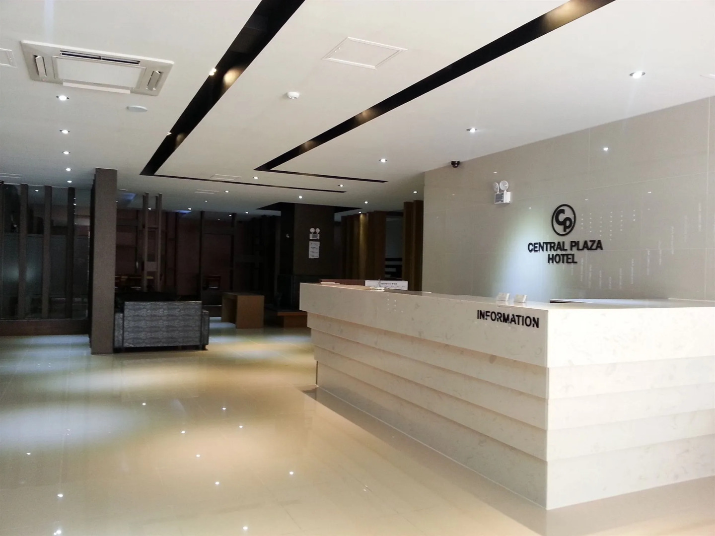 Central Plaza Suwon Hotel