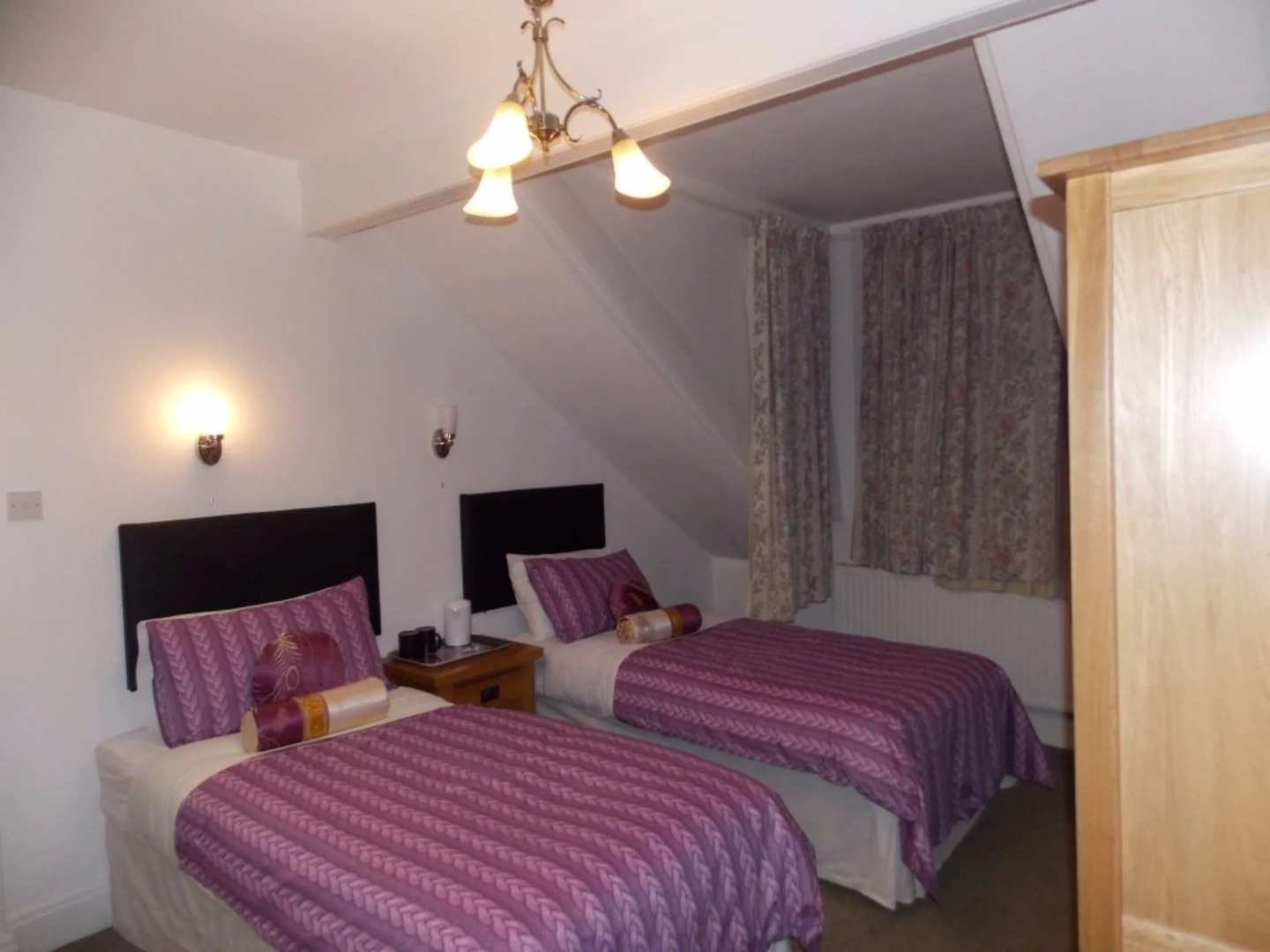 Diamonds Guest House