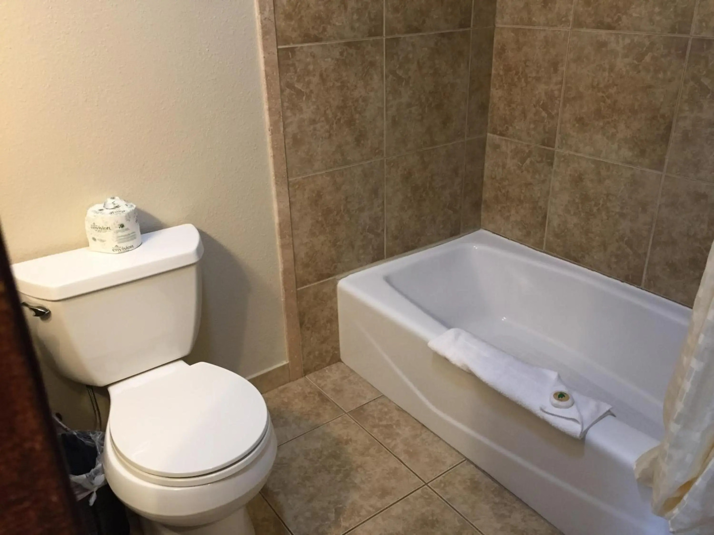 Hotel Iris - San Diego