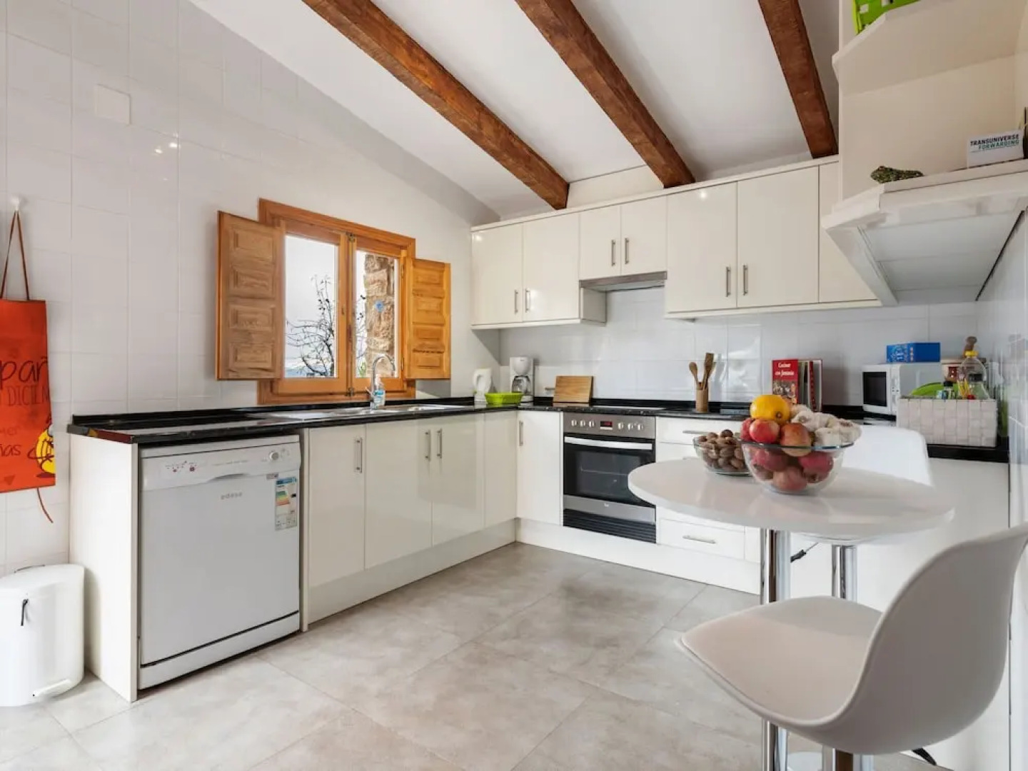 Belvilla by OYO Masia Vinaixa