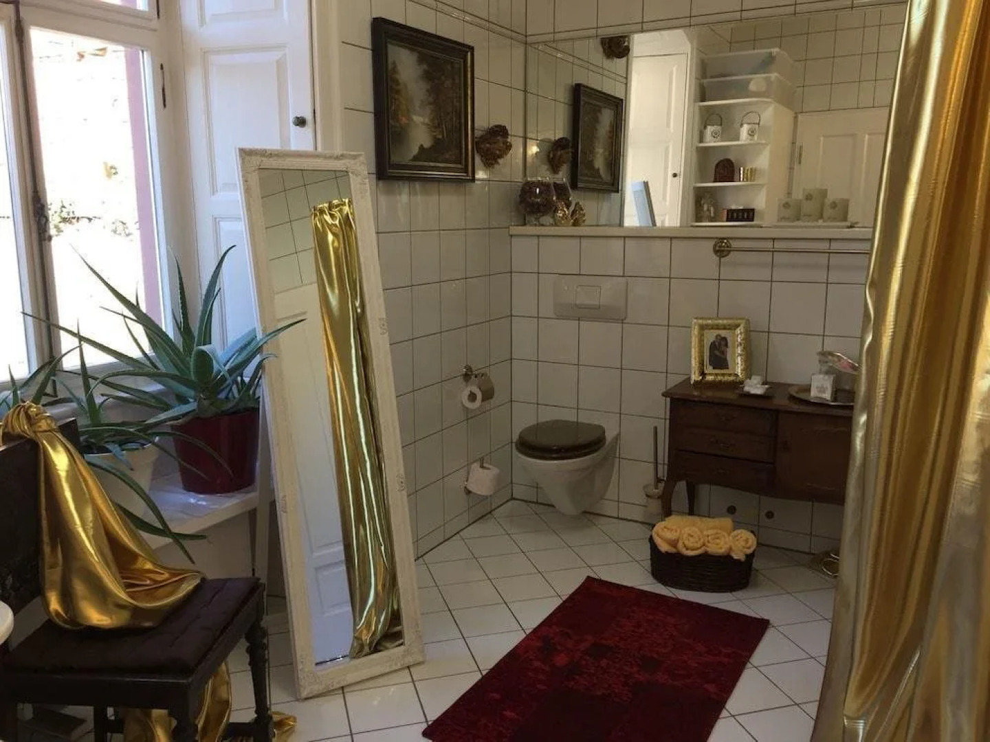 Bed & Breakfast Castle Hollywood