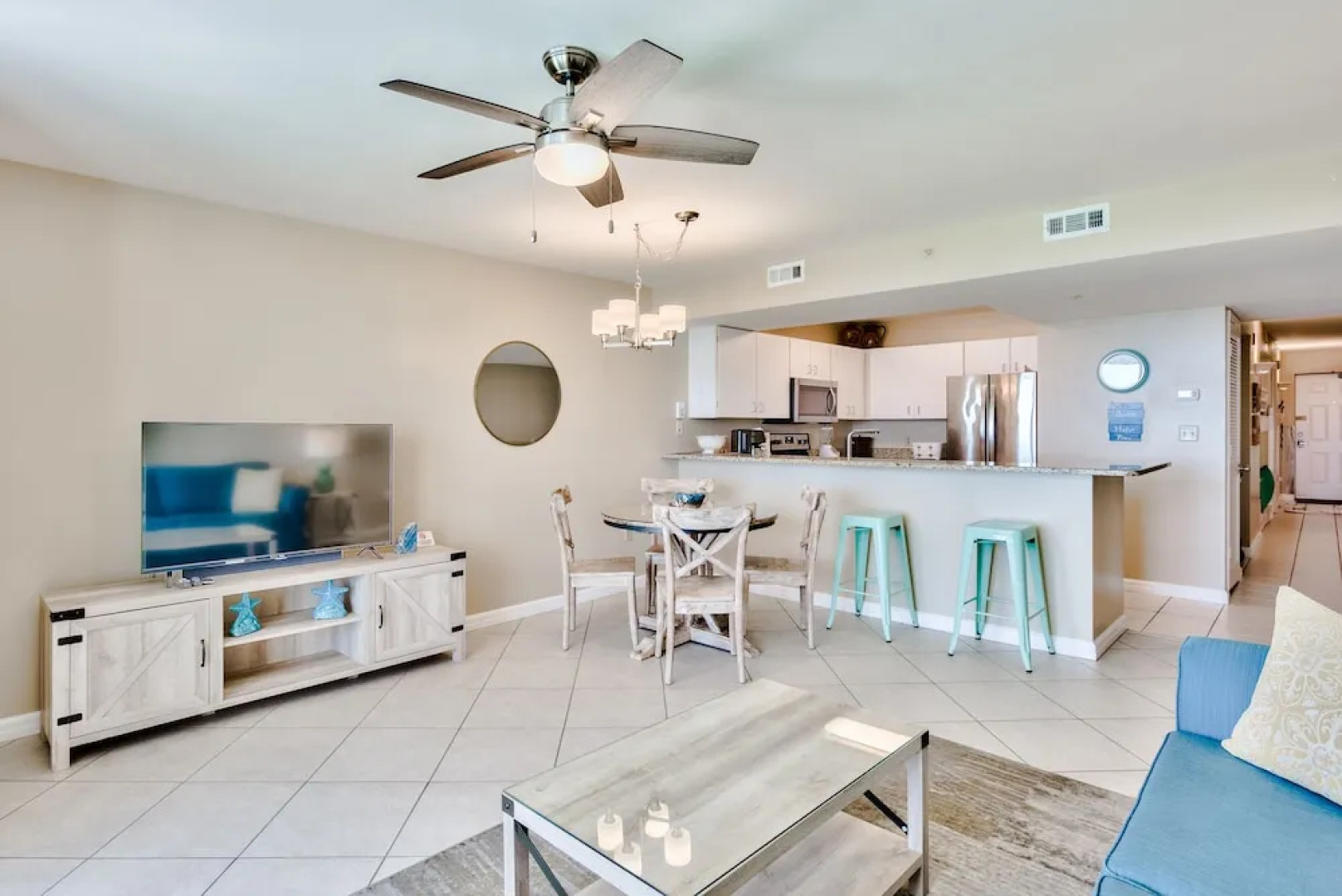 Pelican Beach Resort