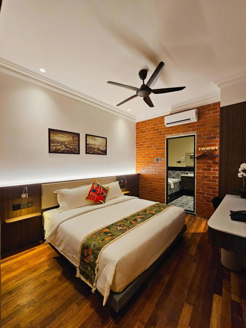 Reunion Heritage House