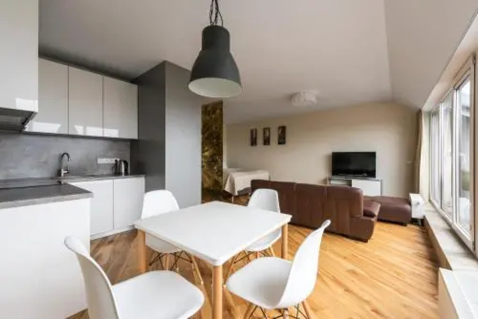 Napoleon Hill Apartment