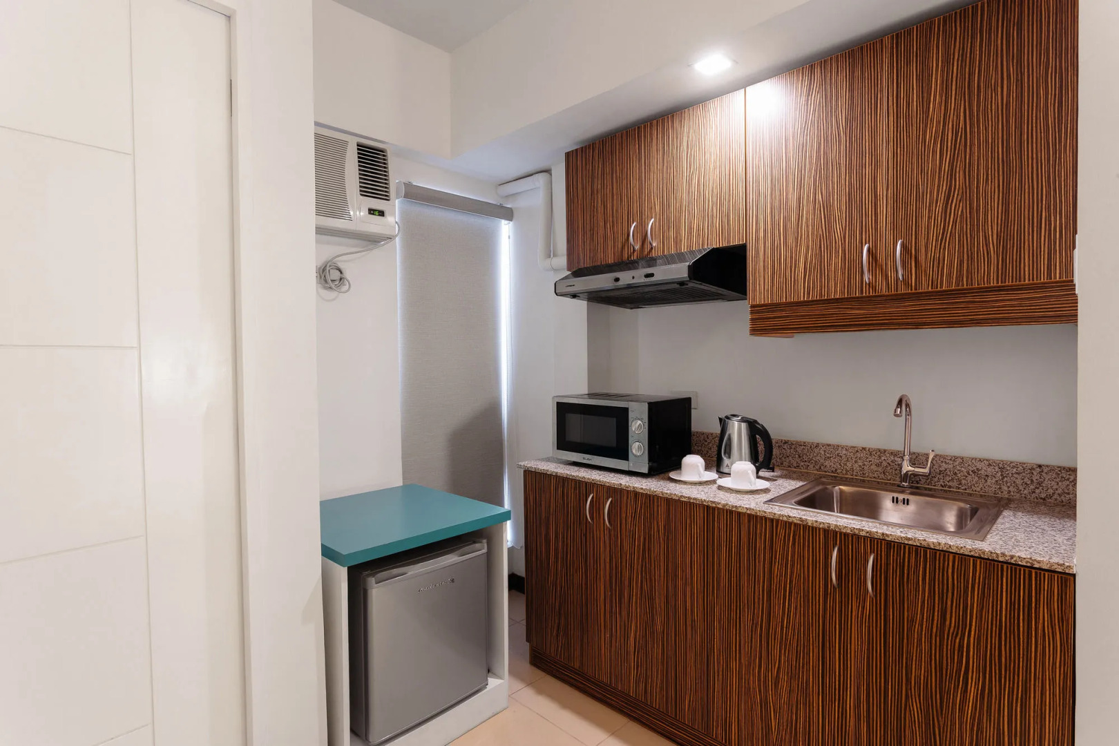 H Hotels - Metro North Uno